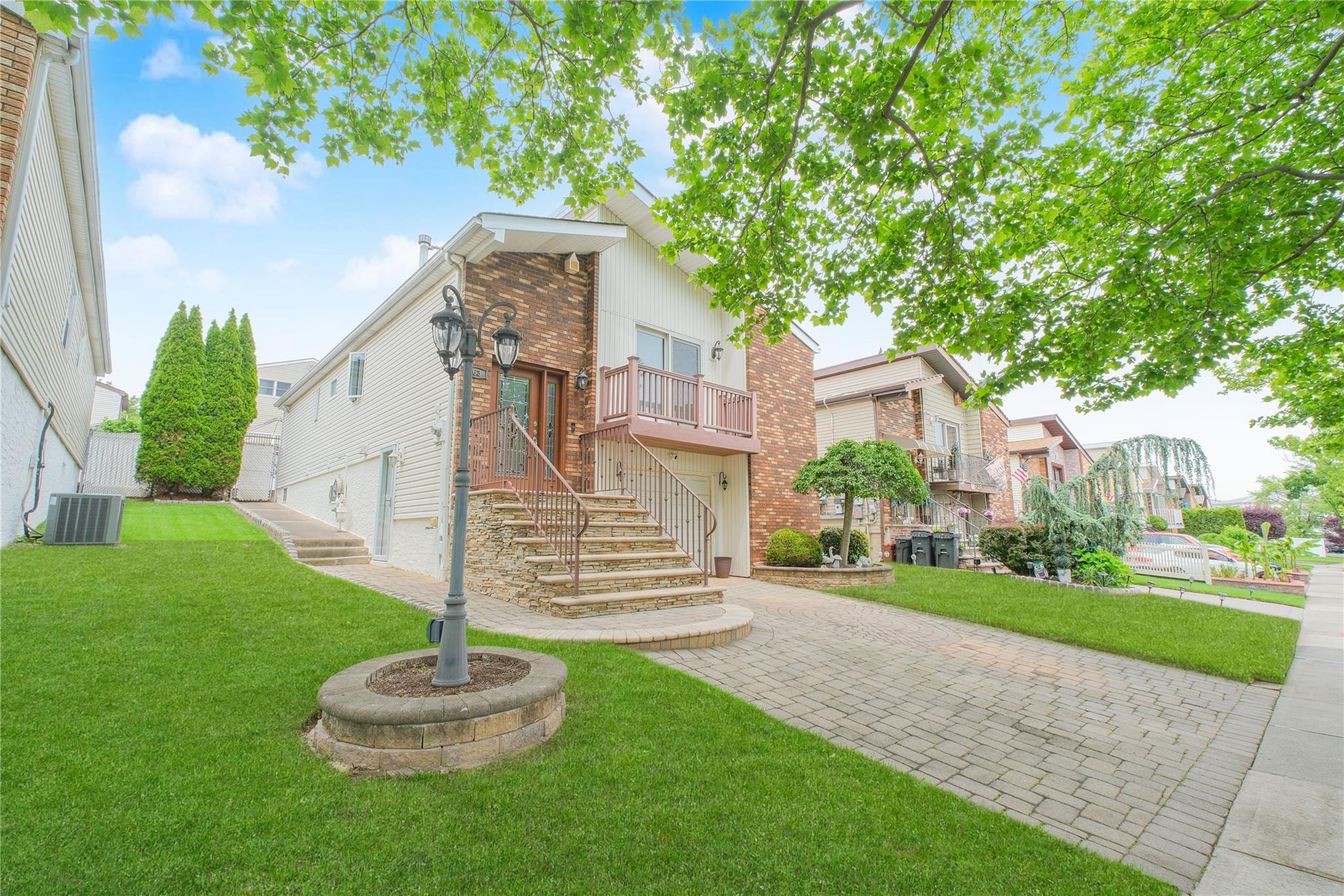 63 Dorval Avenue