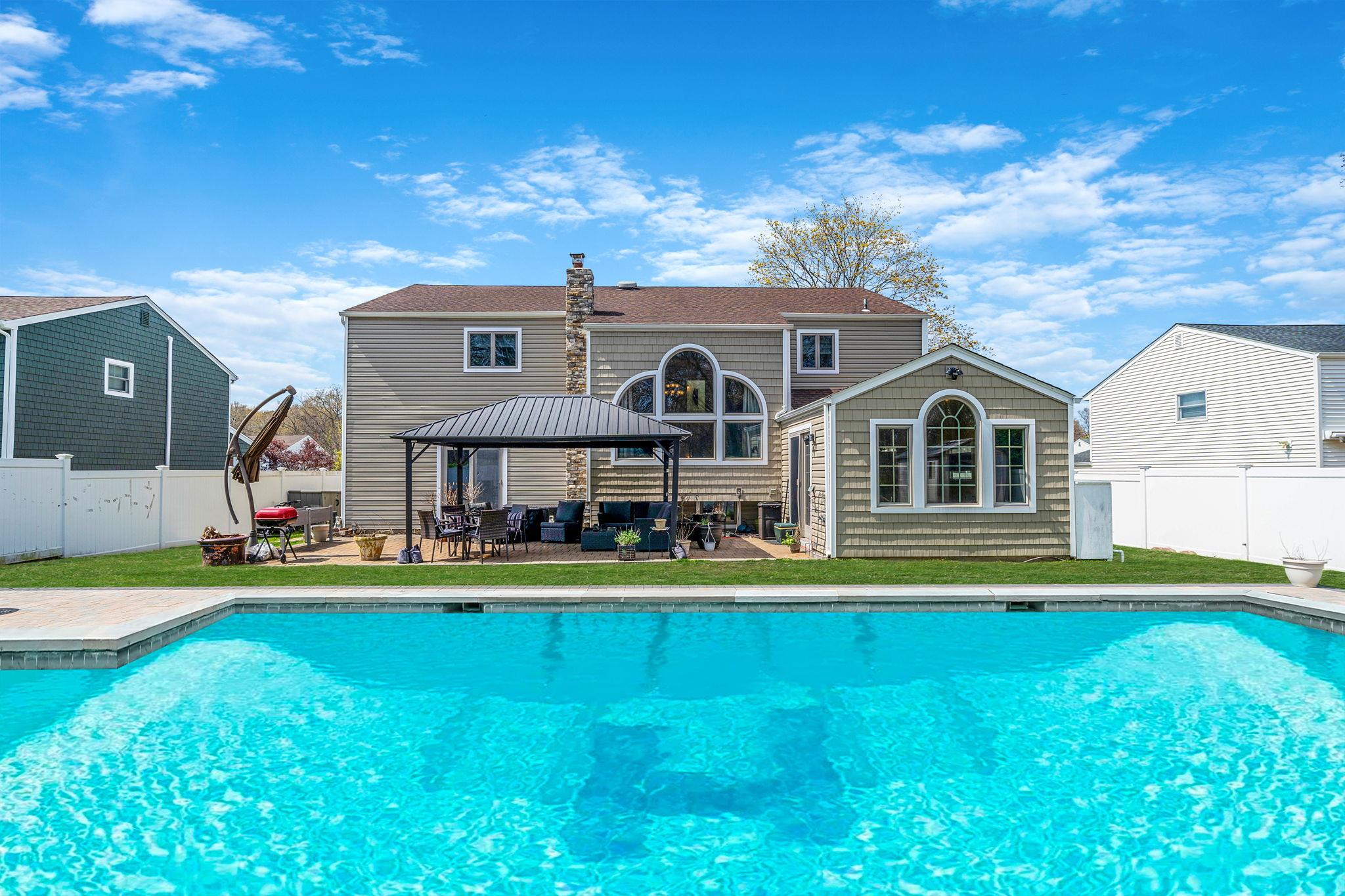 15 Ponderosa Lane, Nesconset, New York image 27