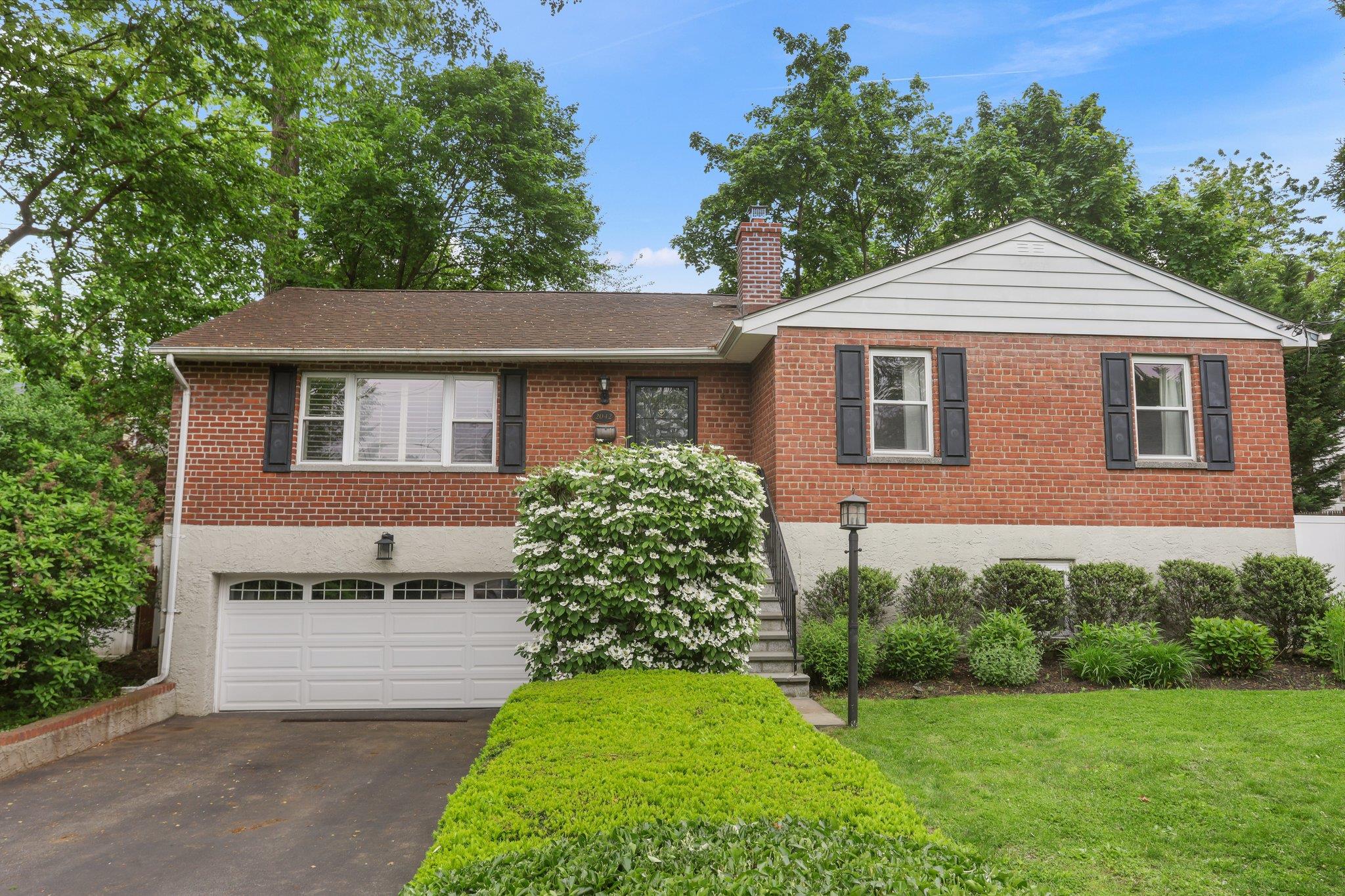 2042 Palmer Avenue, Larchmont, New York image 36