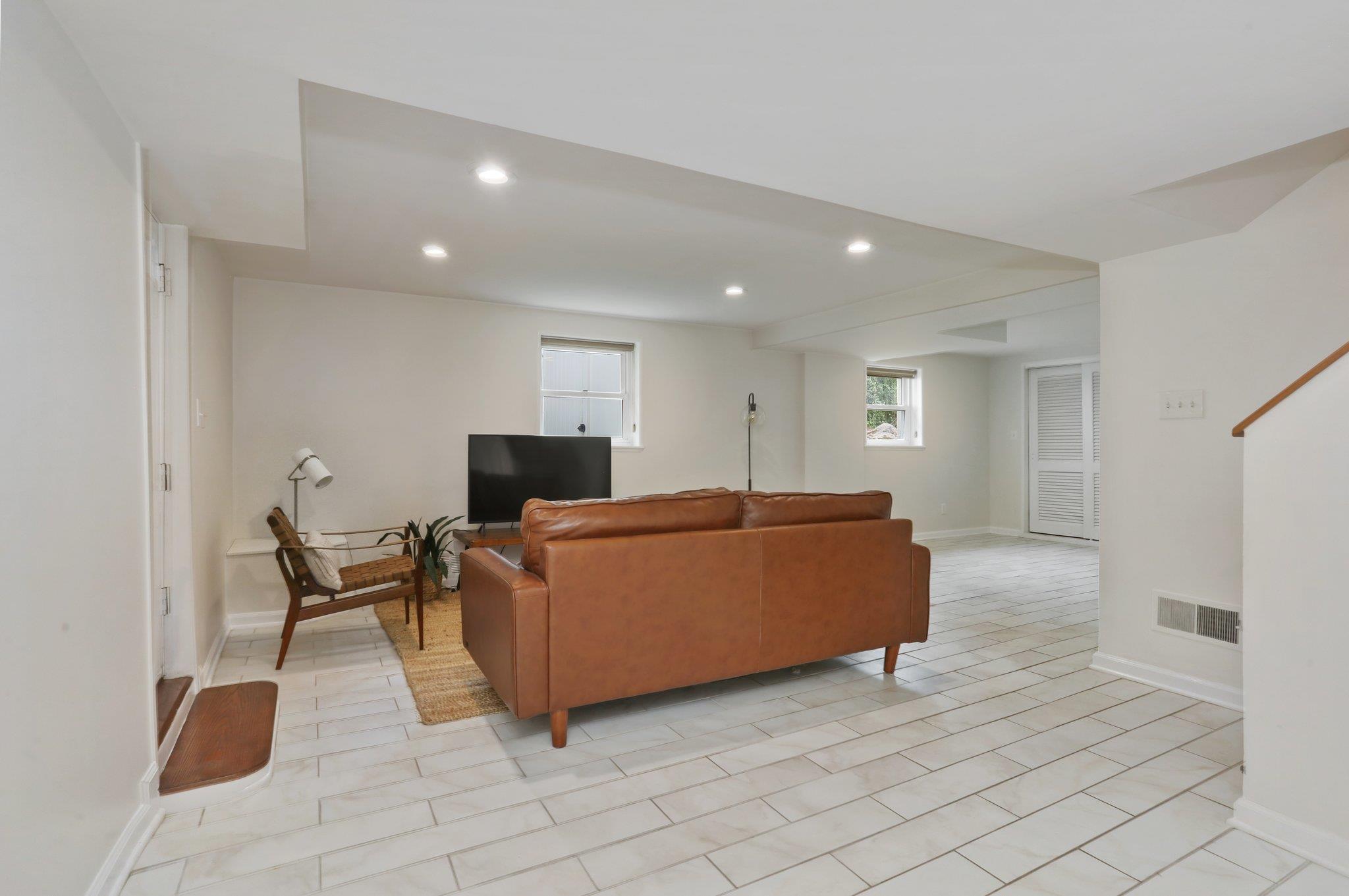 2042 Palmer Avenue, Larchmont, New York image 22