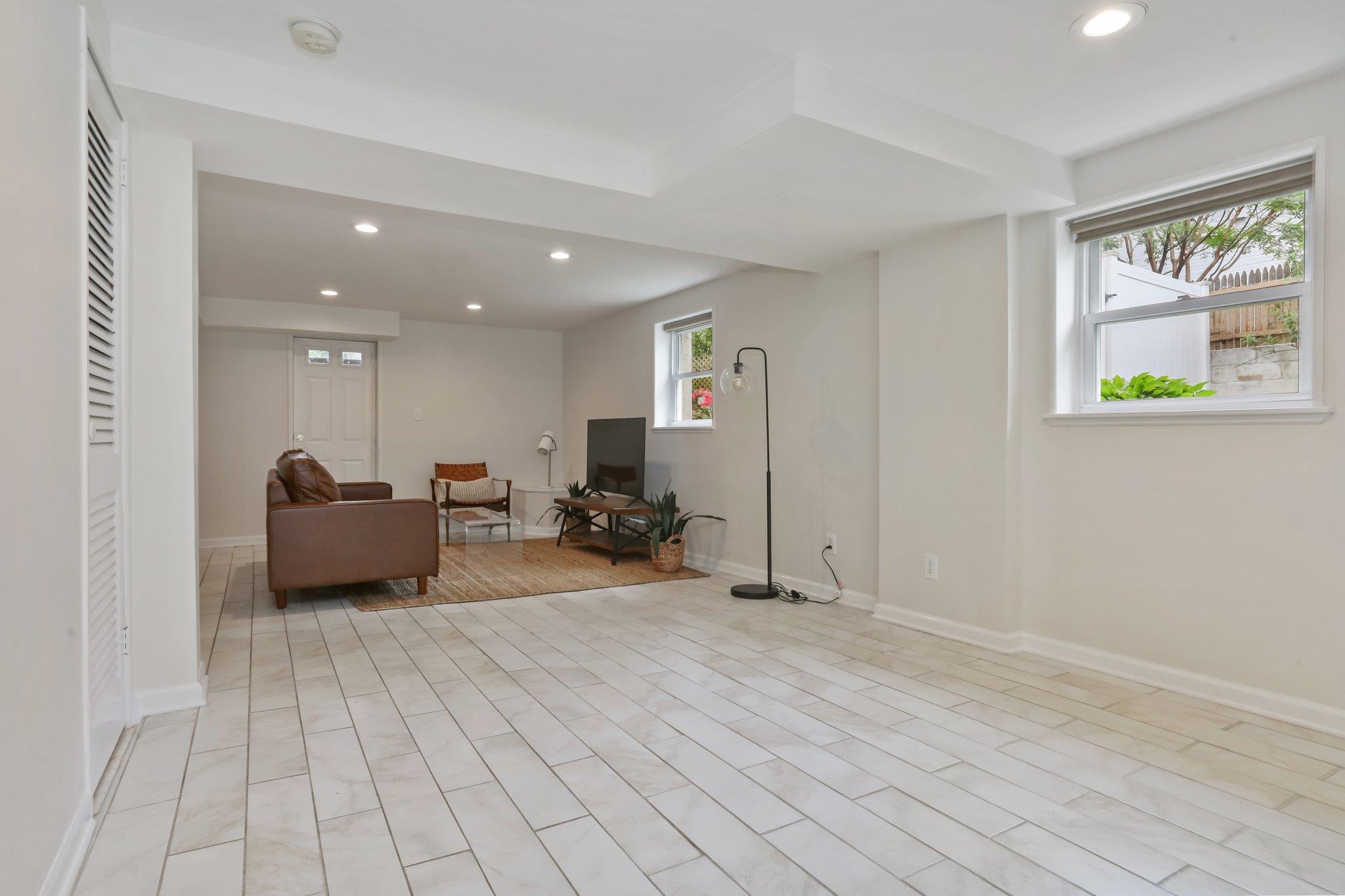 2042 Palmer Avenue, Larchmont, New York image 26