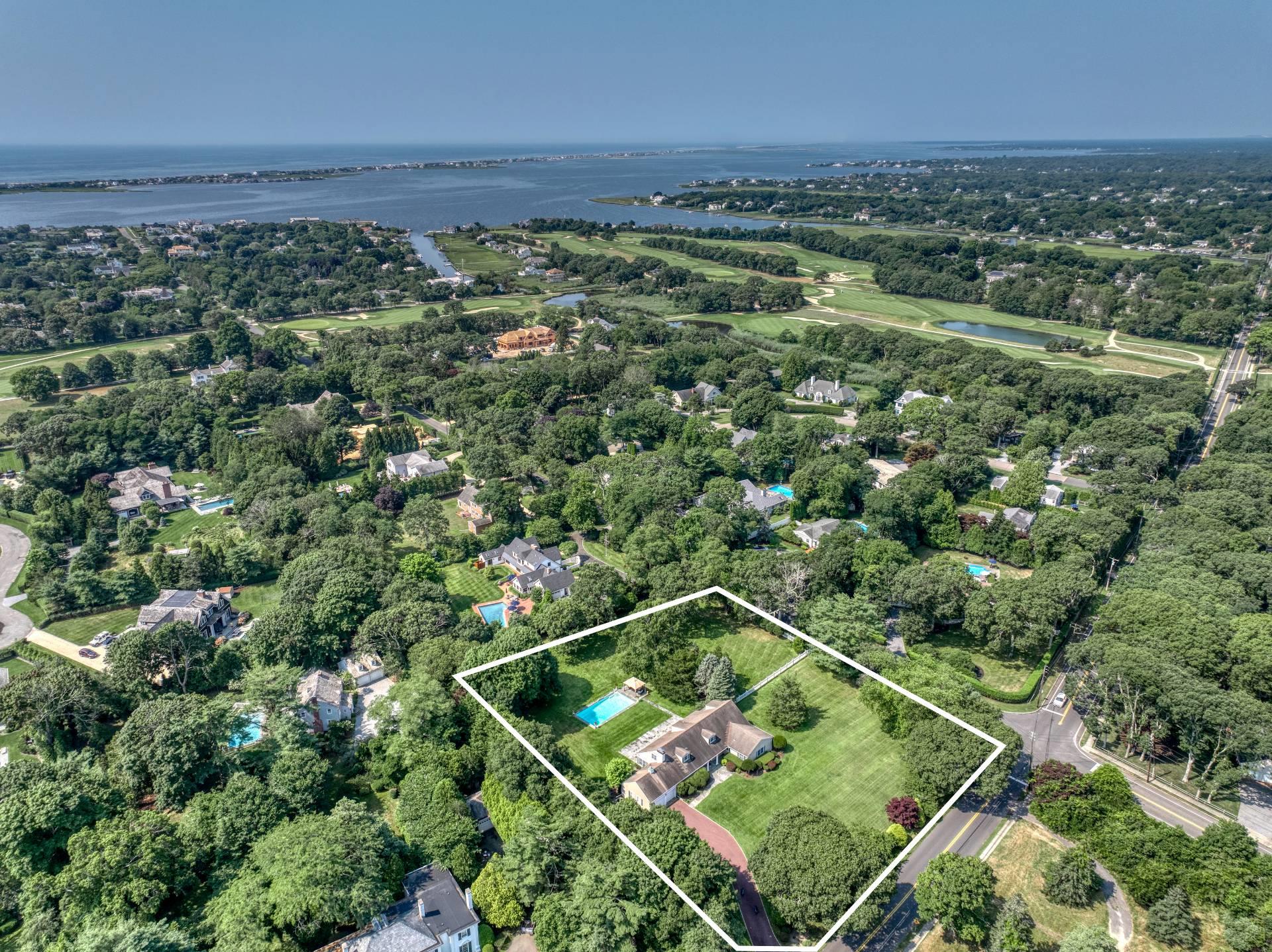 South Road, Westhampton Beach, Hamptons, NY - 4 Bedrooms  
5 Bathrooms - 
