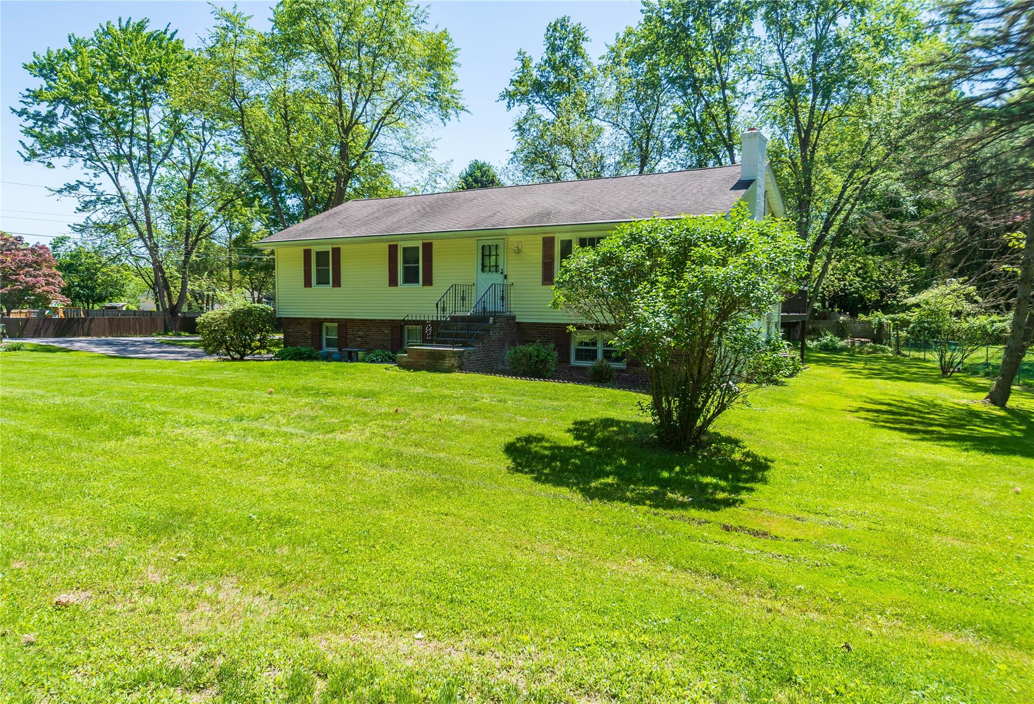 184 Cedar Valley Road, Poughkeepsie, New York image 1