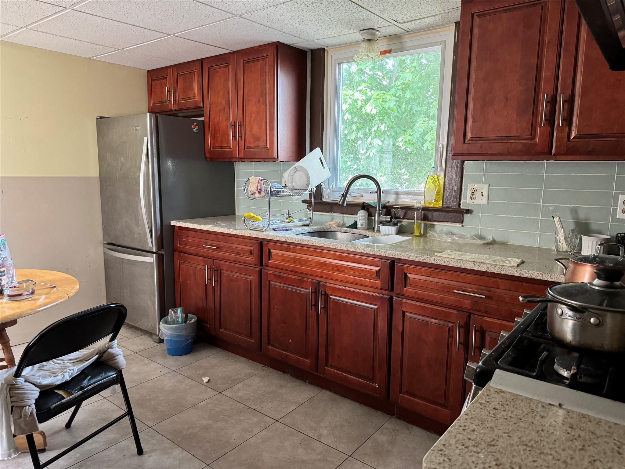 39 Crescent Place, Middletown, New York image 12