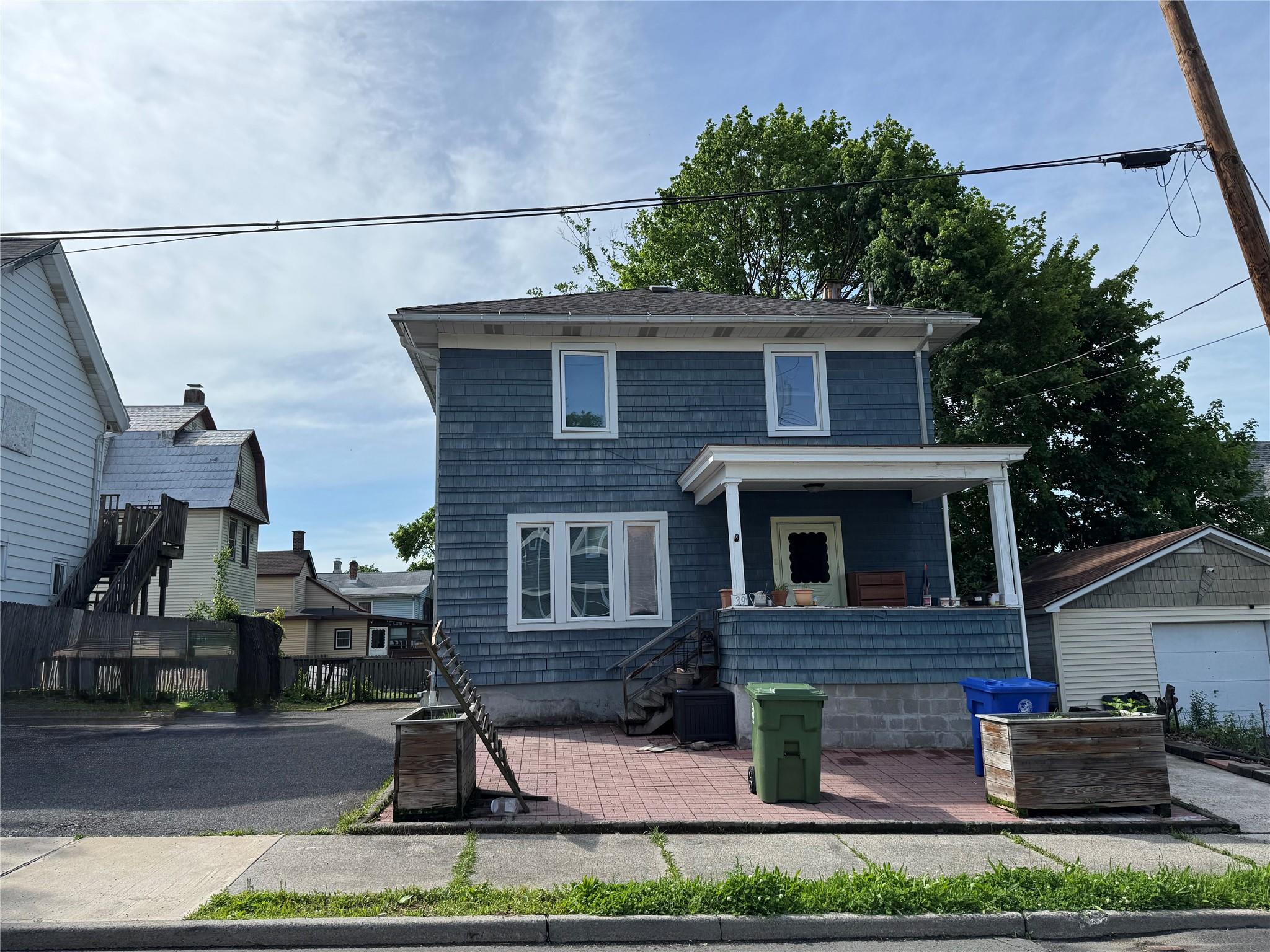 39 Crescent Place, Middletown, New York image 4