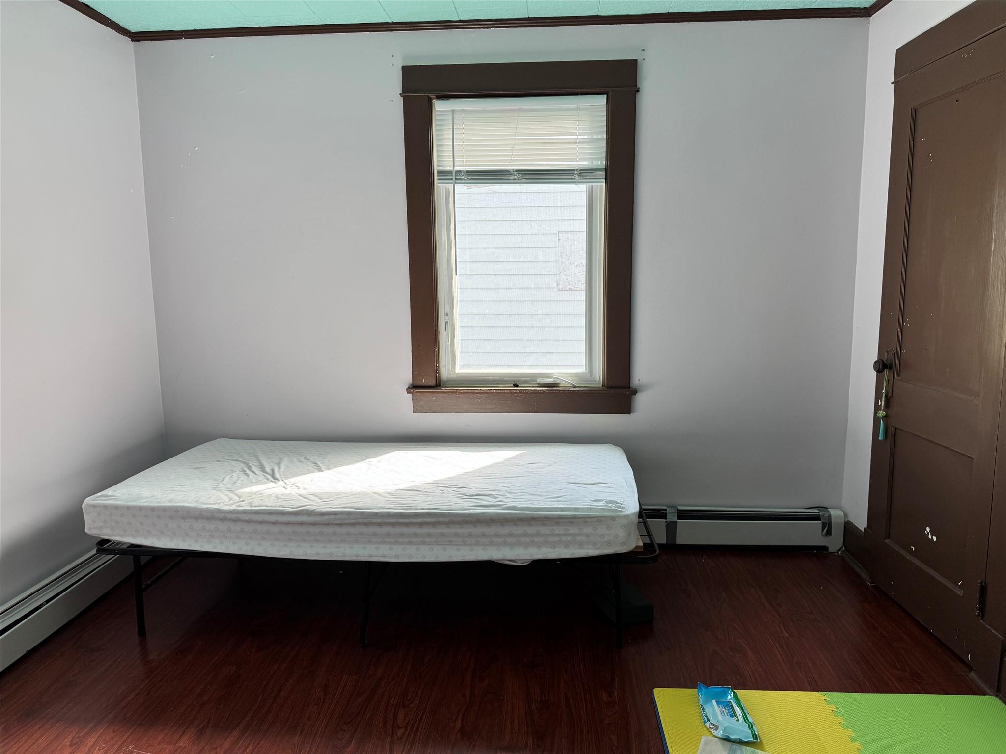 39 Crescent Place, Middletown, New York image 9