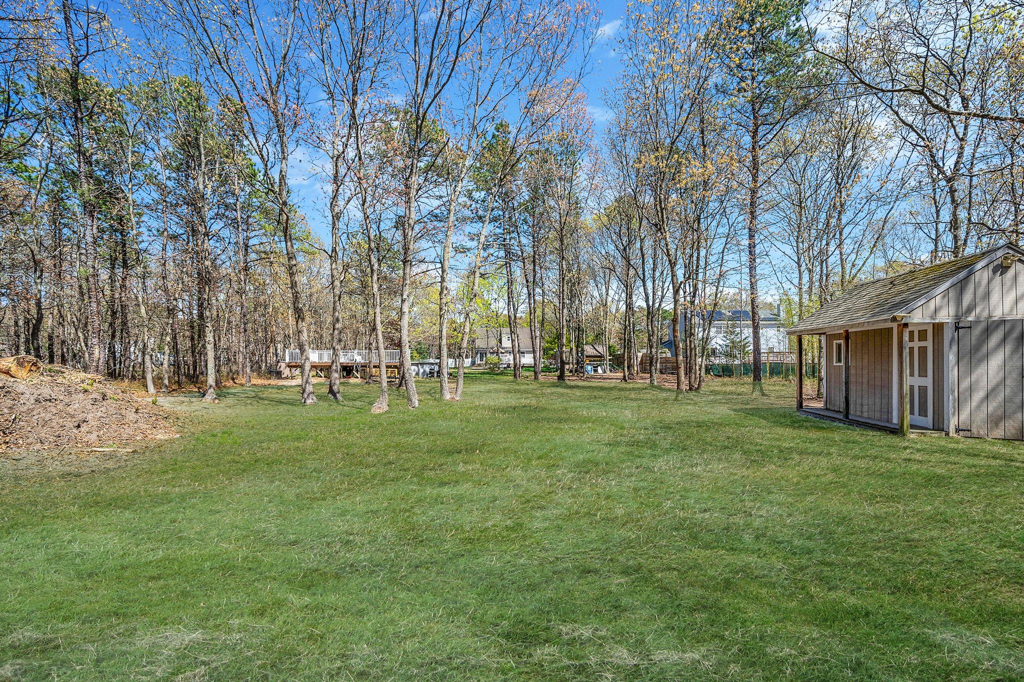 36 N Cozine Road, Manorville, New York image 34