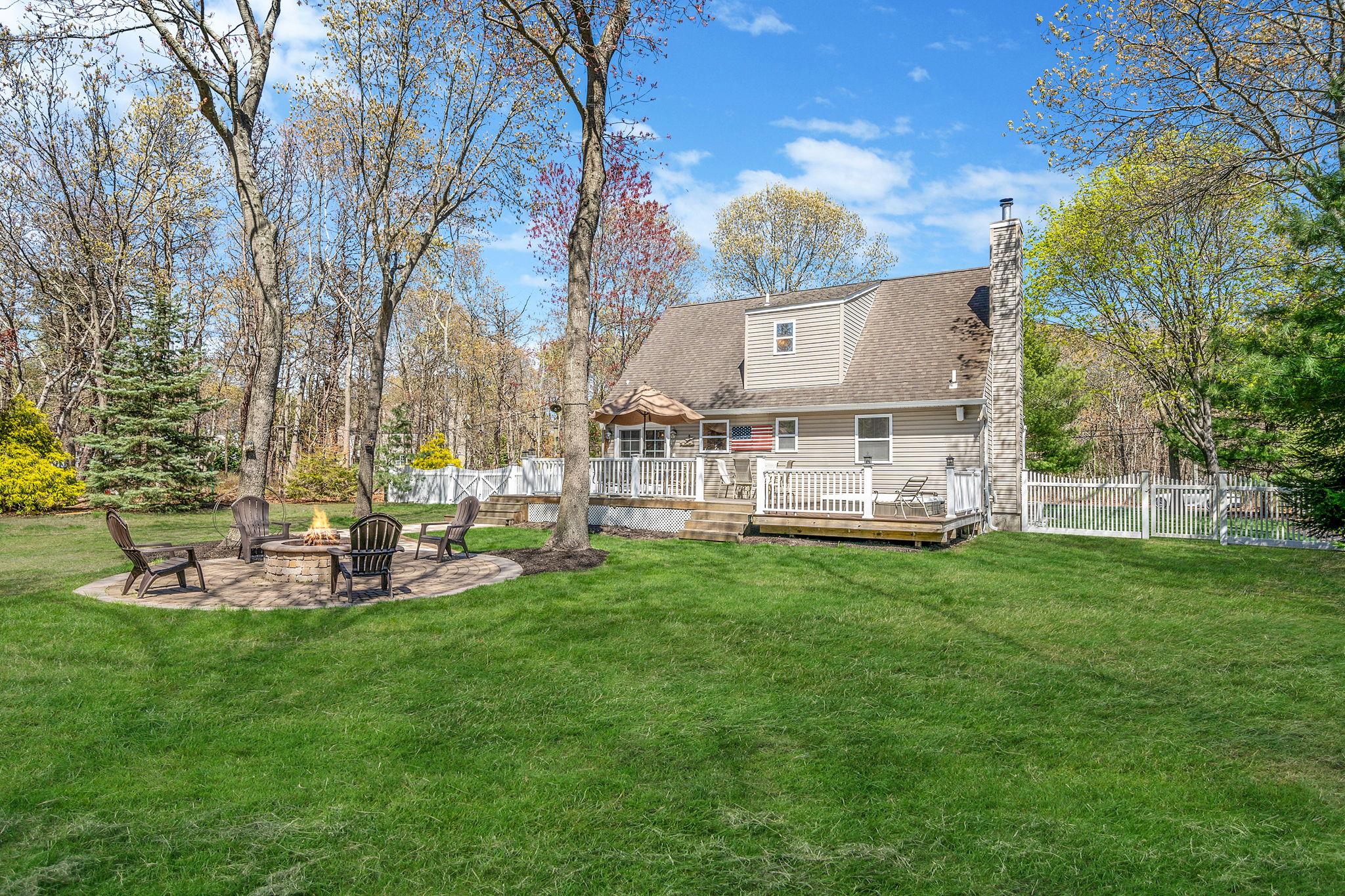 36 N Cozine Road, Manorville, New York image 38