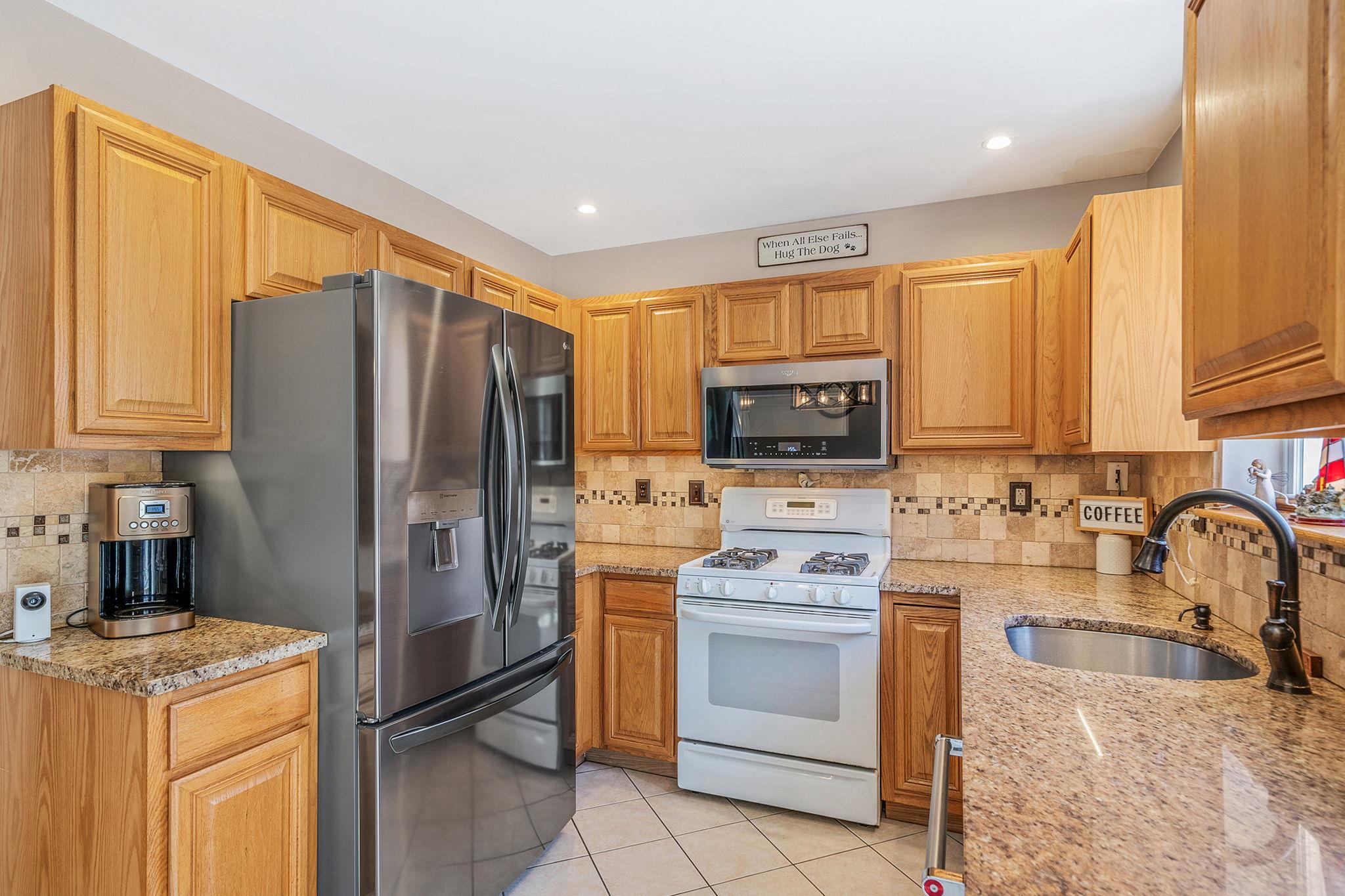 36 N Cozine Road, Manorville, New York image 14