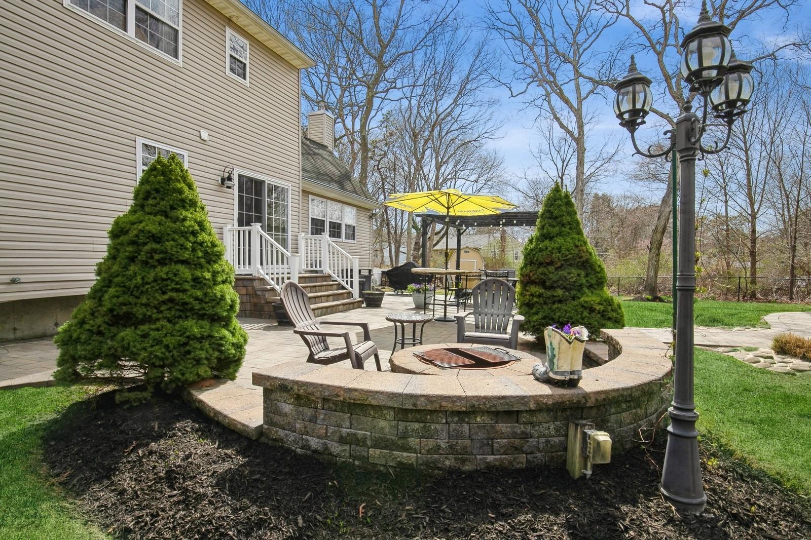 63A Robinson Avenue Ave, Medford, New York image 46