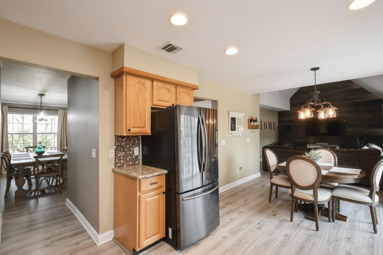 63A Robinson Avenue Ave, Medford, New York image 18