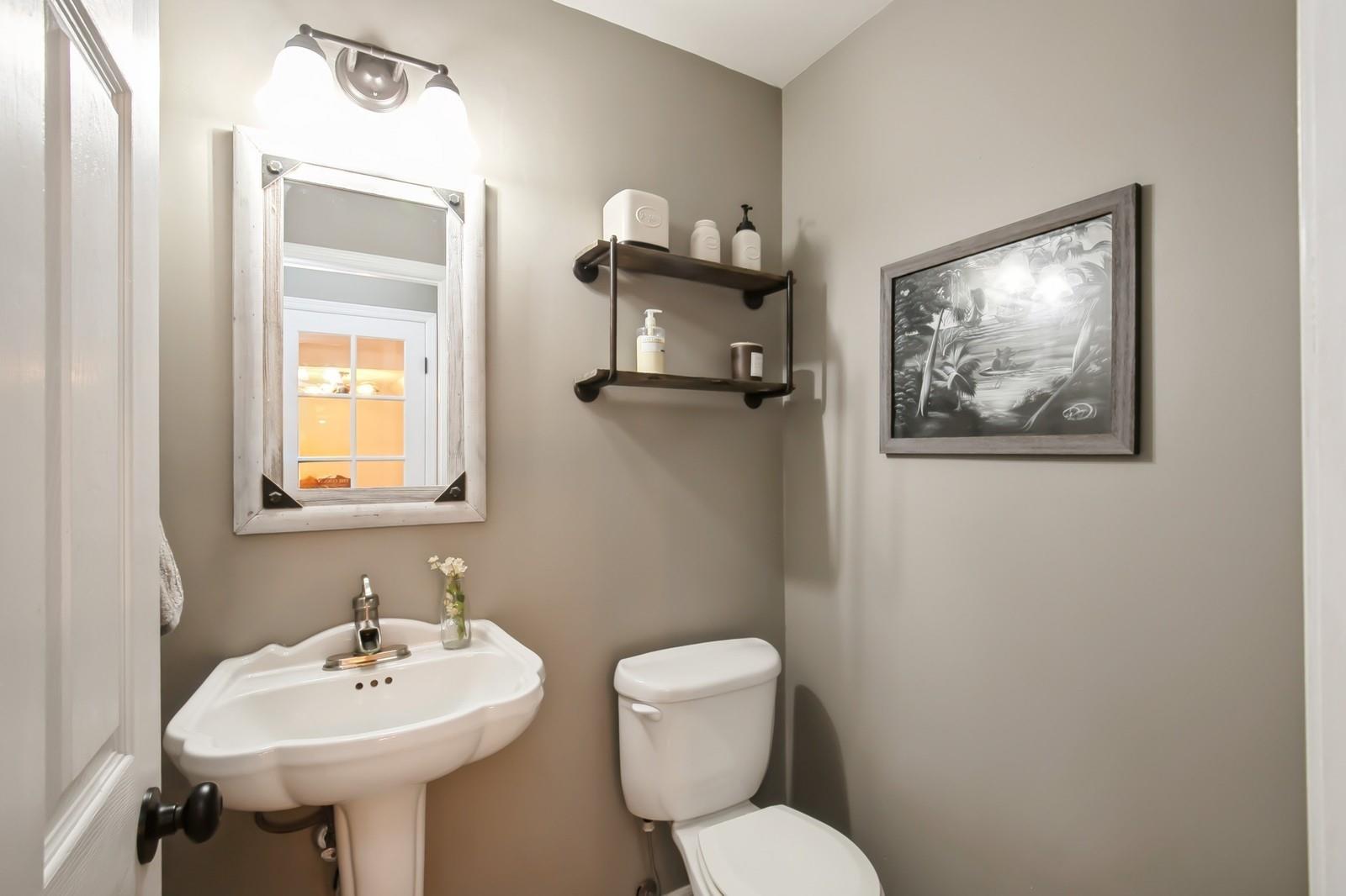 63A Robinson Avenue Ave, Medford, New York image 14