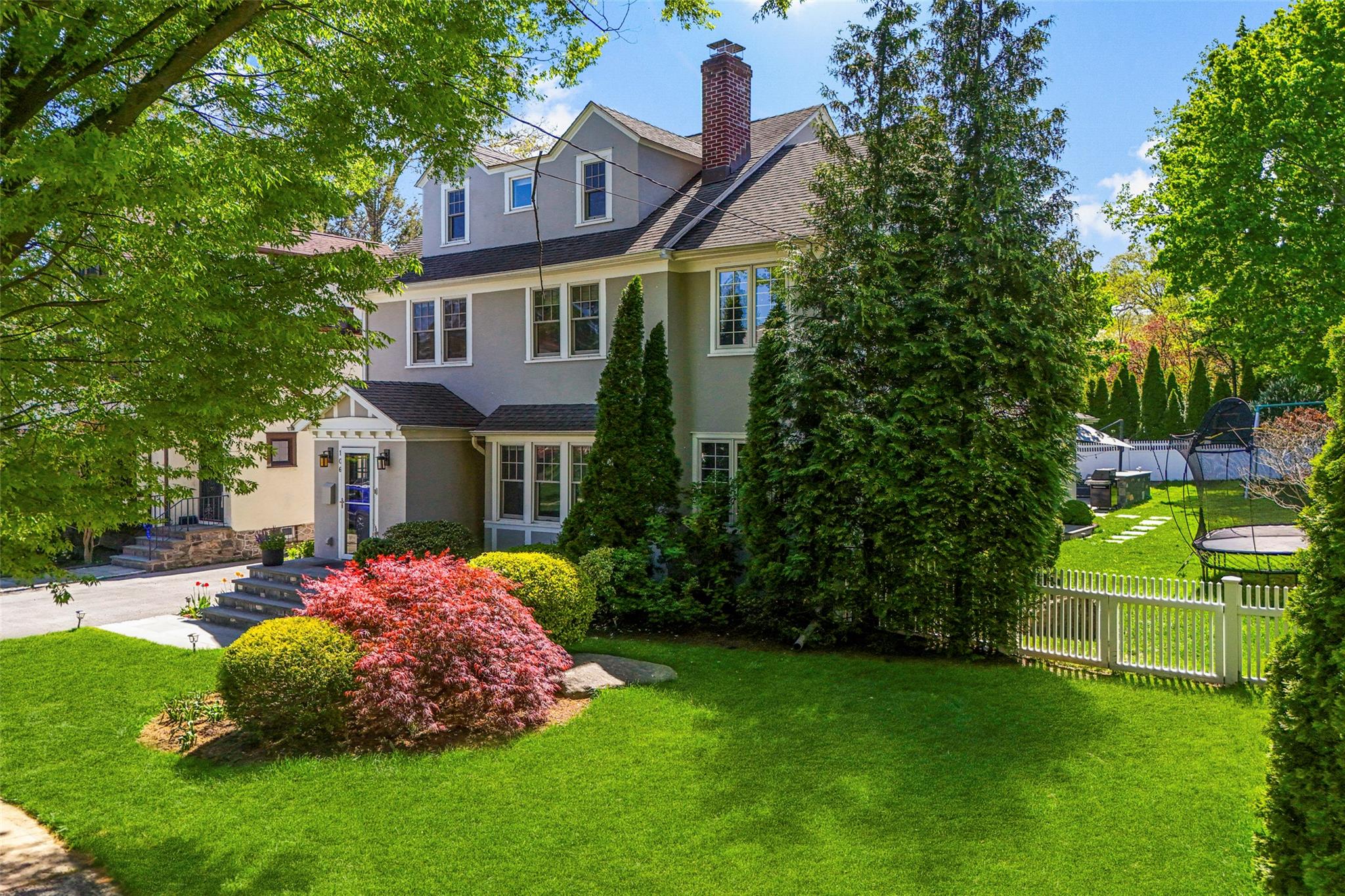 106 Reed Avenue, Pelham, New York image 2