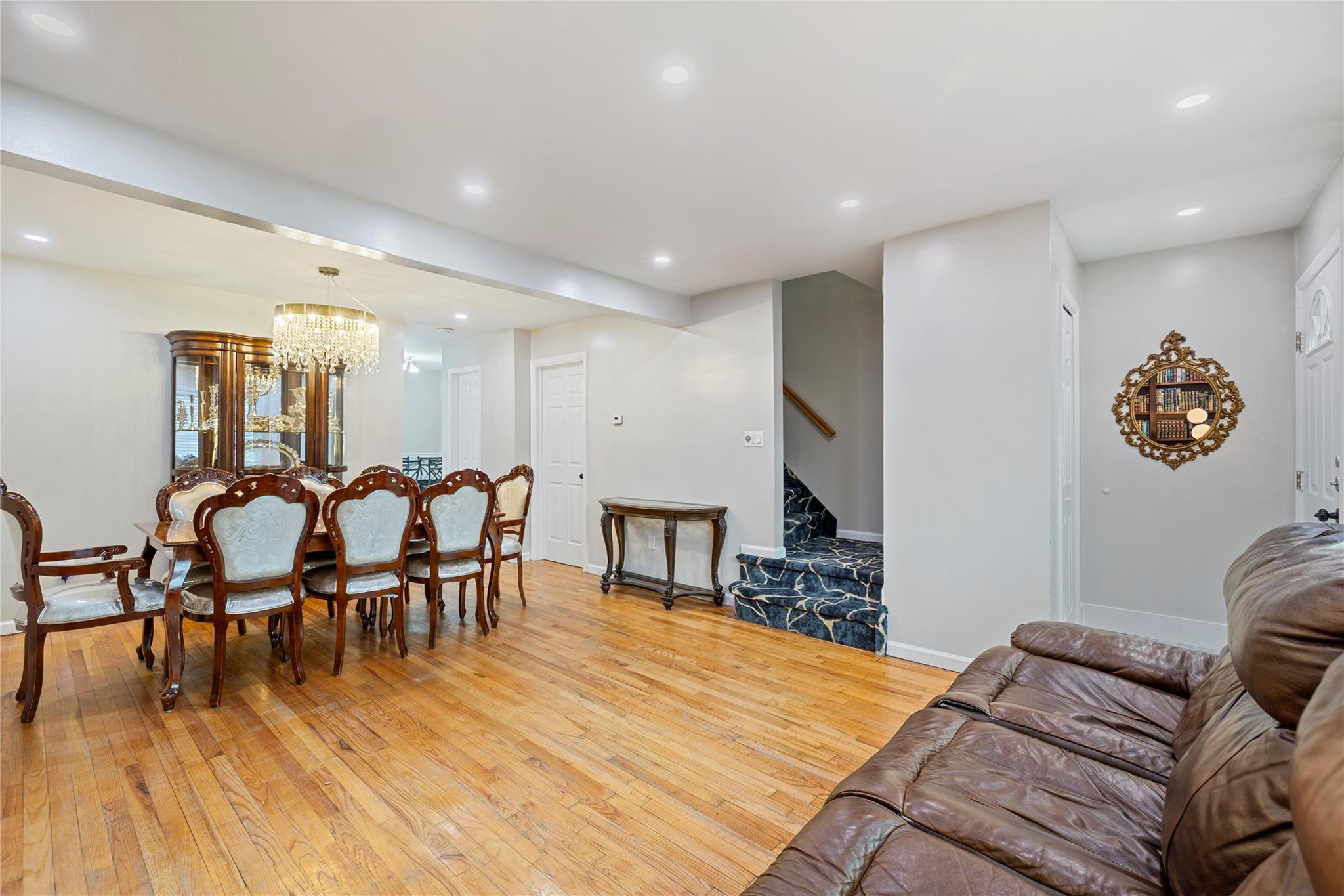 16 Gladys Drive, Spring Valley, New York image 9