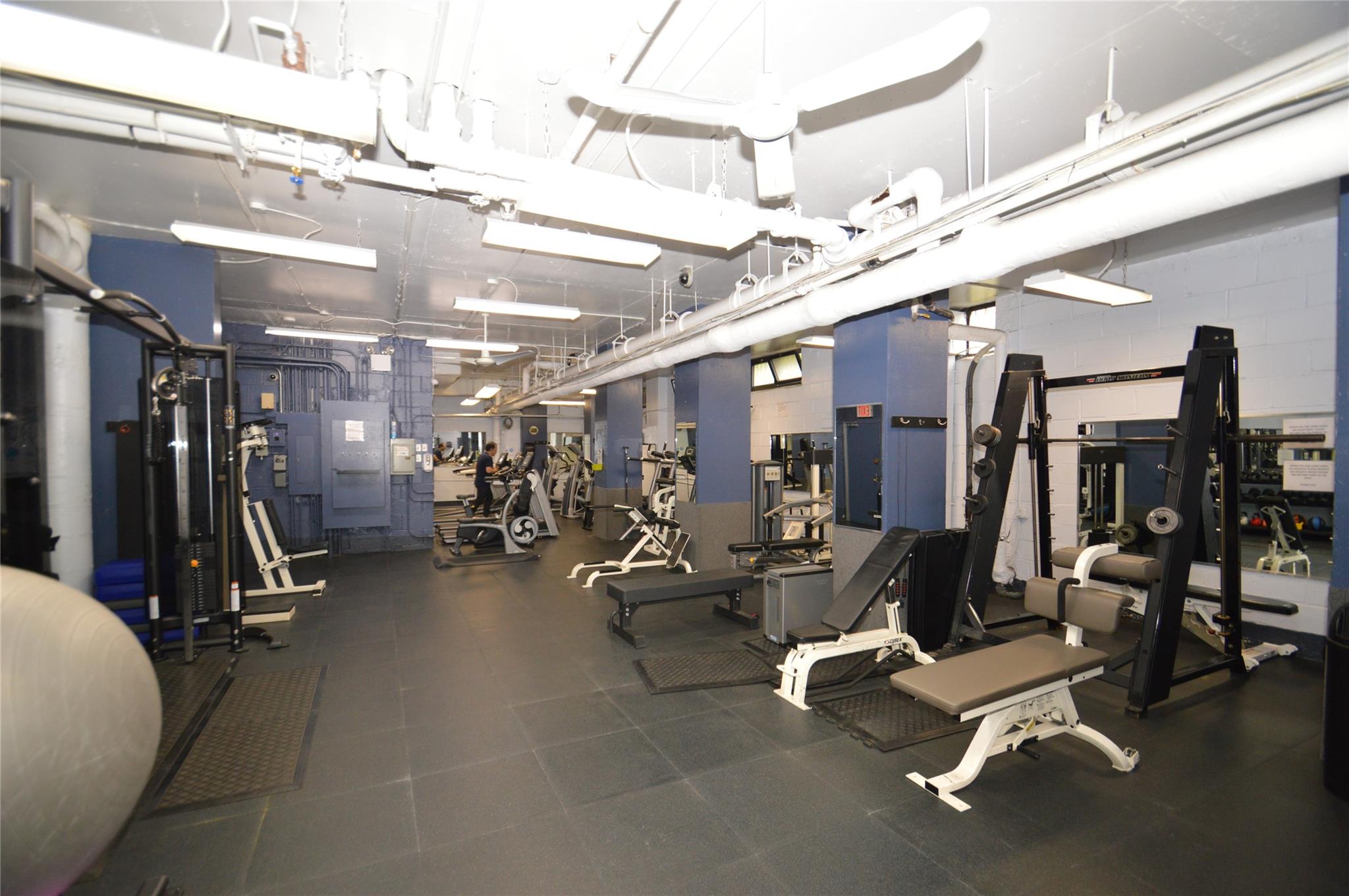 70-25 Yellow Stone Boulevard #10Z, Forest Hills, New York image 19
