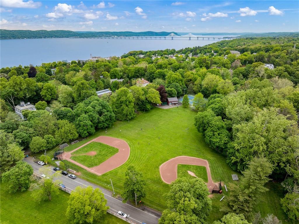 3 El Retiro Lane, Irvington, New York image 37