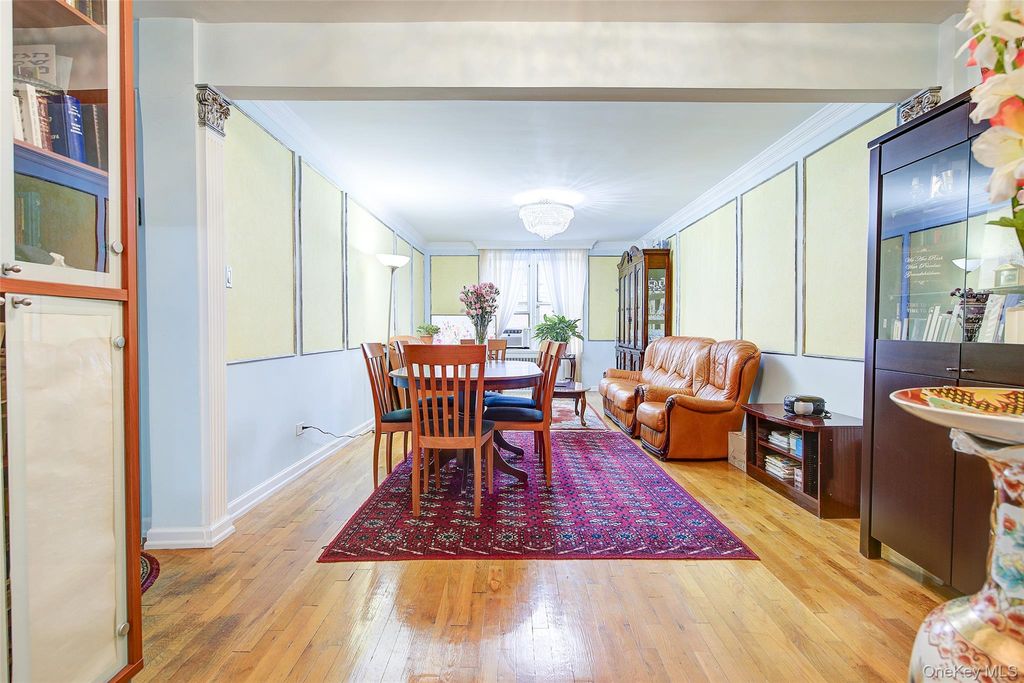 Photo of 67-25 Dartmouth Street #7H, Forest Hills, NY 11375 (MLS # 995265)