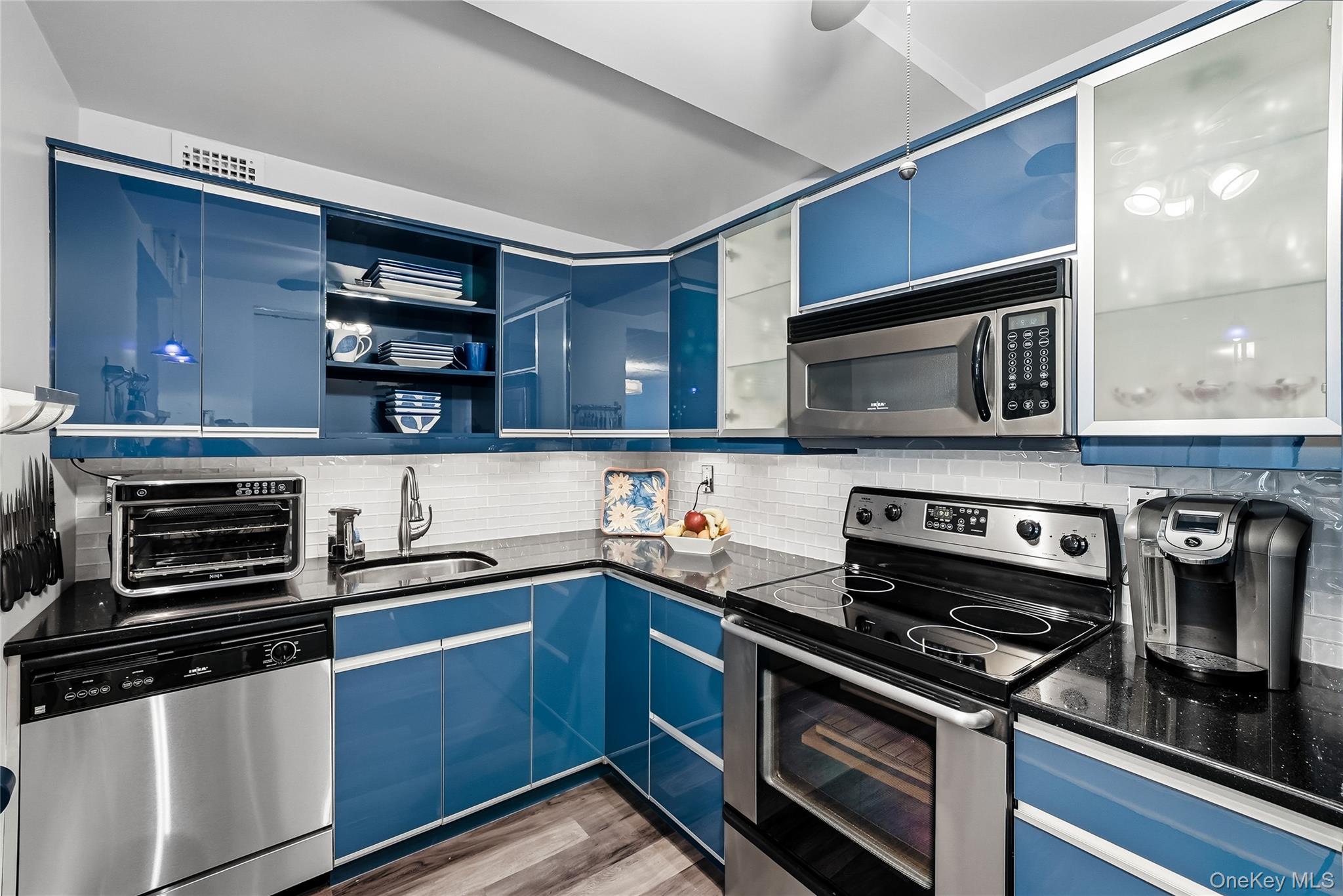 50 Columbus Avenue 321