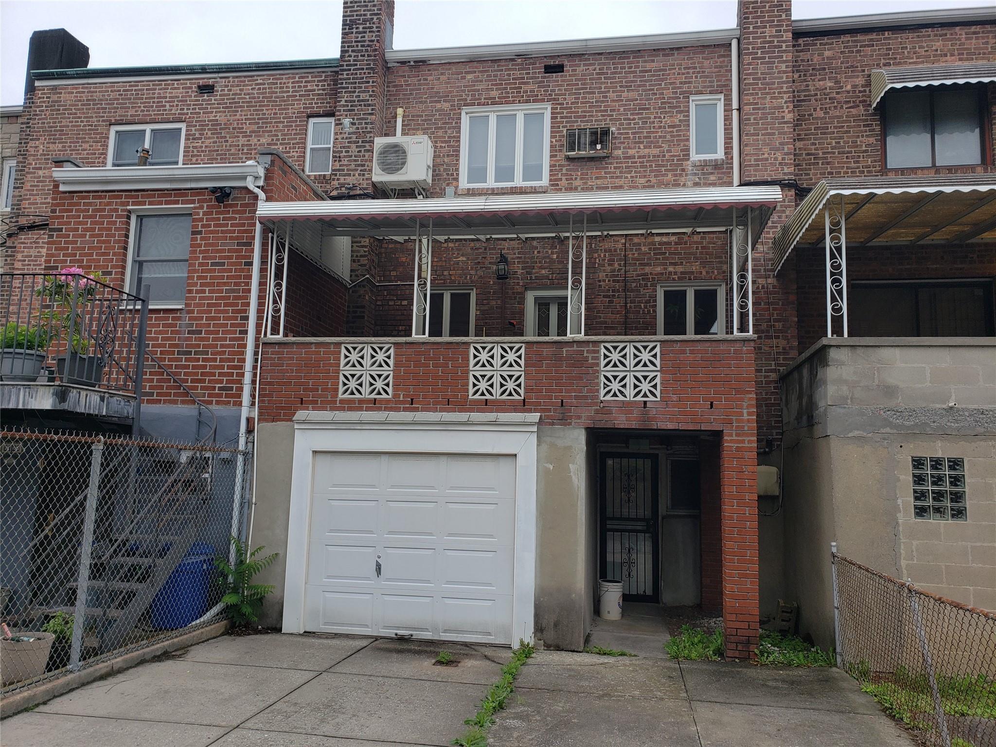 61-28 81st Street, Middle Village, New York image 14