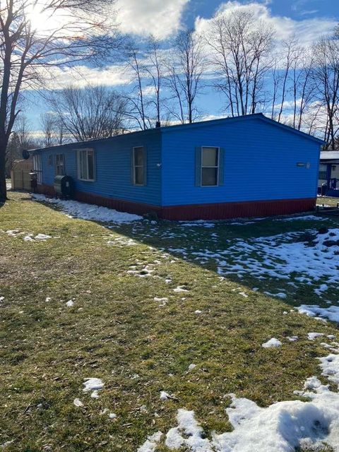 10 Dartmouth Court Loch Sheldrake NY 12759