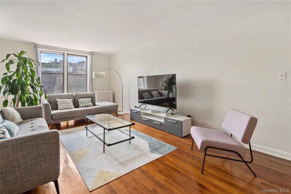 Photo of 67-30 Dartmouth Street #2H, Flushing, NY 11375 (MLS # 980322)