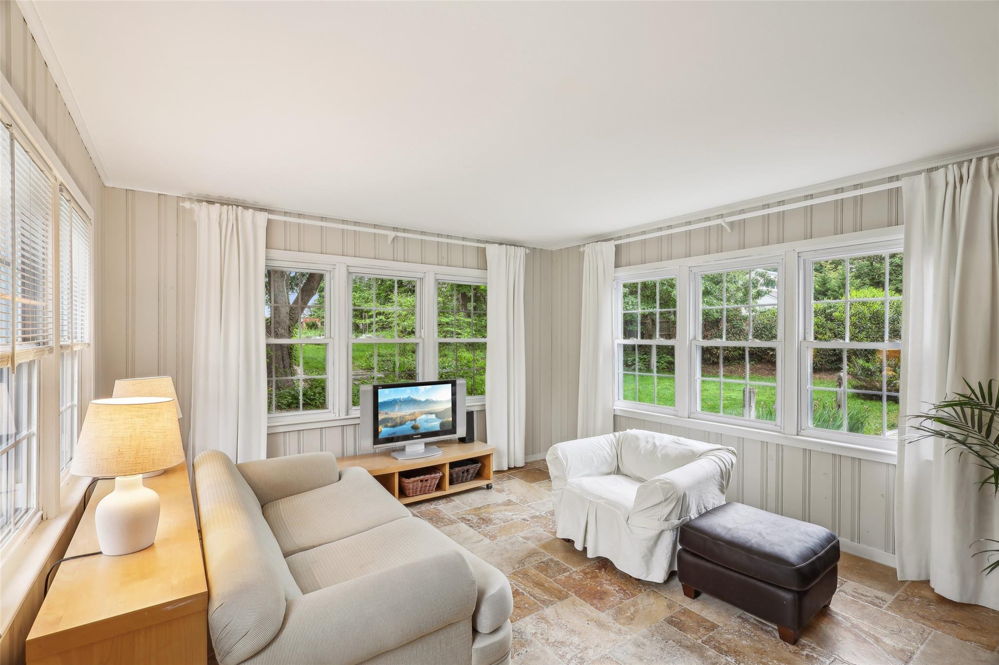 236 W 22nd Street, Huntington, New York image 12