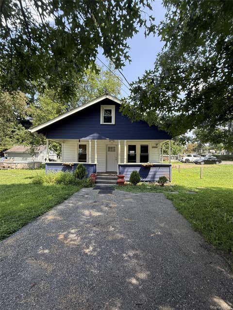 Multifamily For Rent - 15 Court Avenue<br/> Greenwood Lake, NY 10925