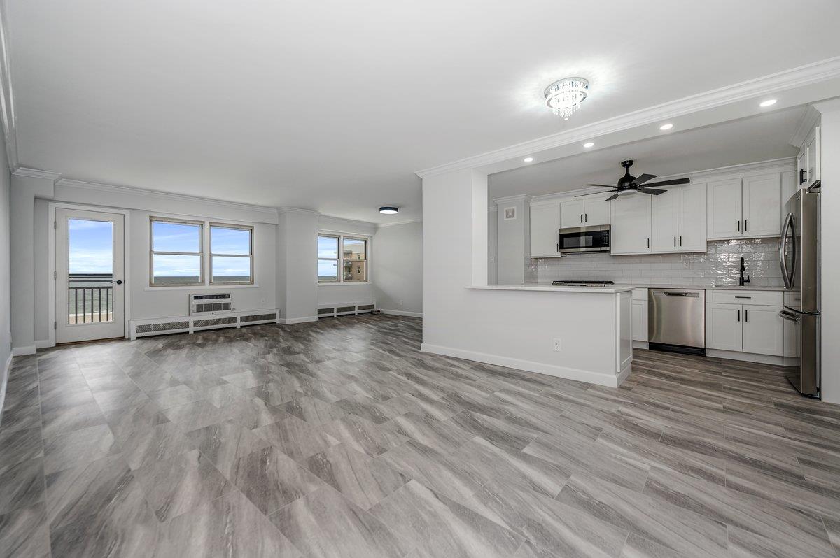 25 Neptune Boulevard #5C, Long Beach, New York image 3