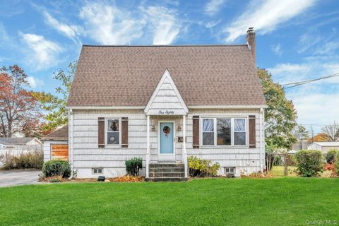 180 Thomas Street, Brentwood, NY 11717 - MLS#: 933971