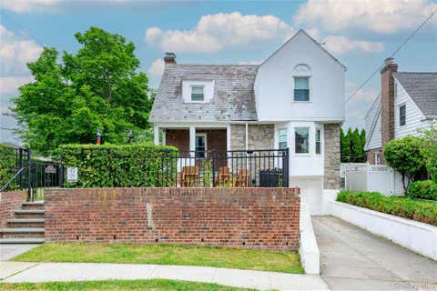 Homes For Sale - 106 Dunwoodie Street<br/> Yonkers, NY 10704