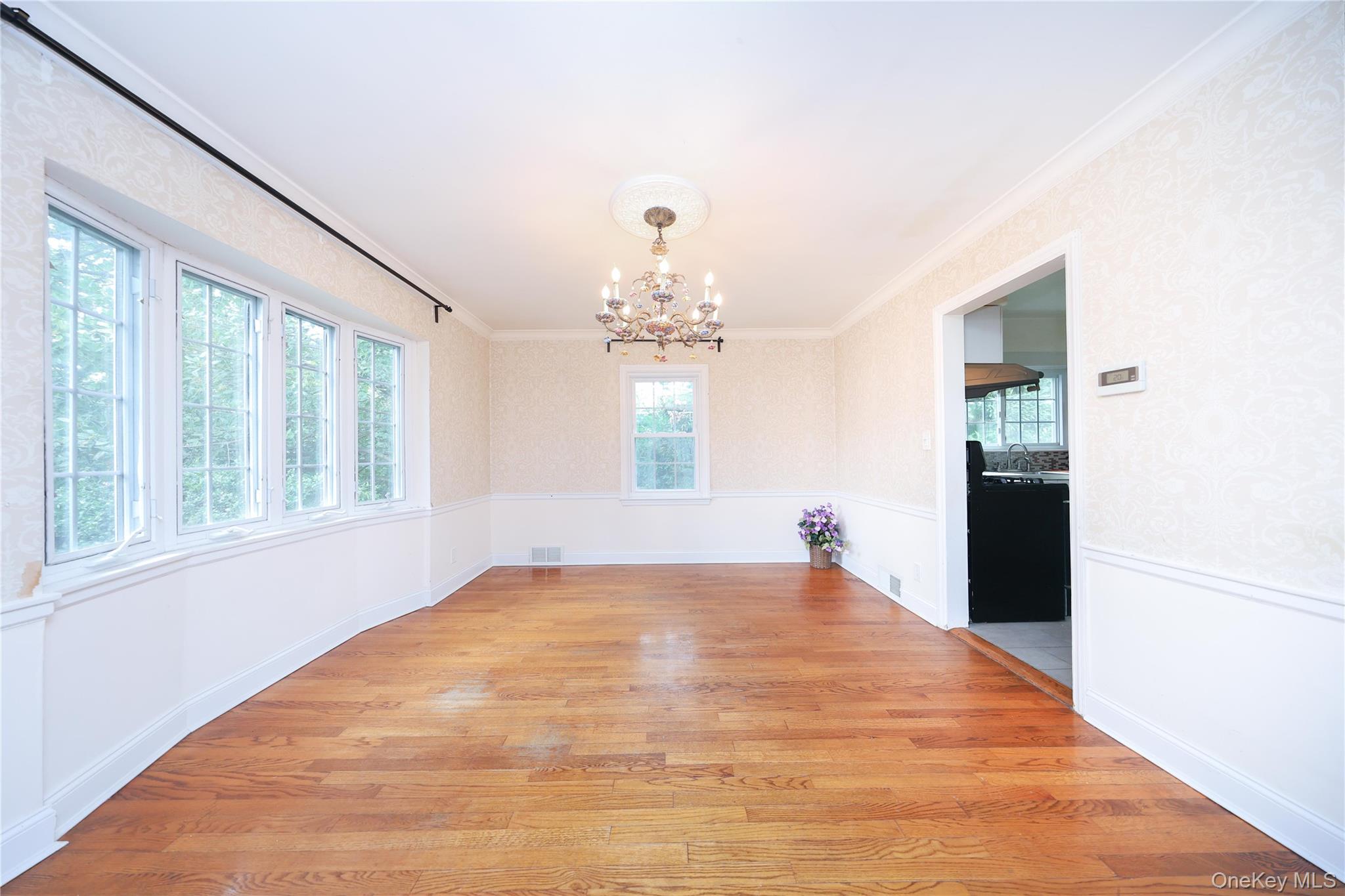 17 Pinewood Road