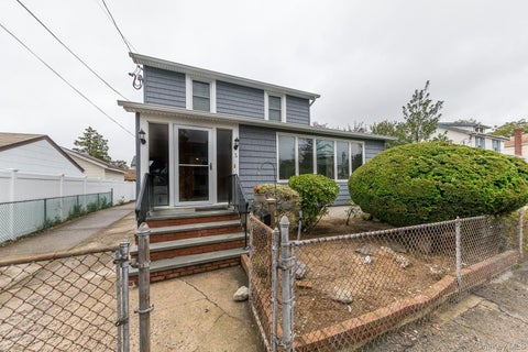 Photo of 5 Lewis Place PL #1st Floor, Lynbrook, NY 11563 (MLS # 1065251)