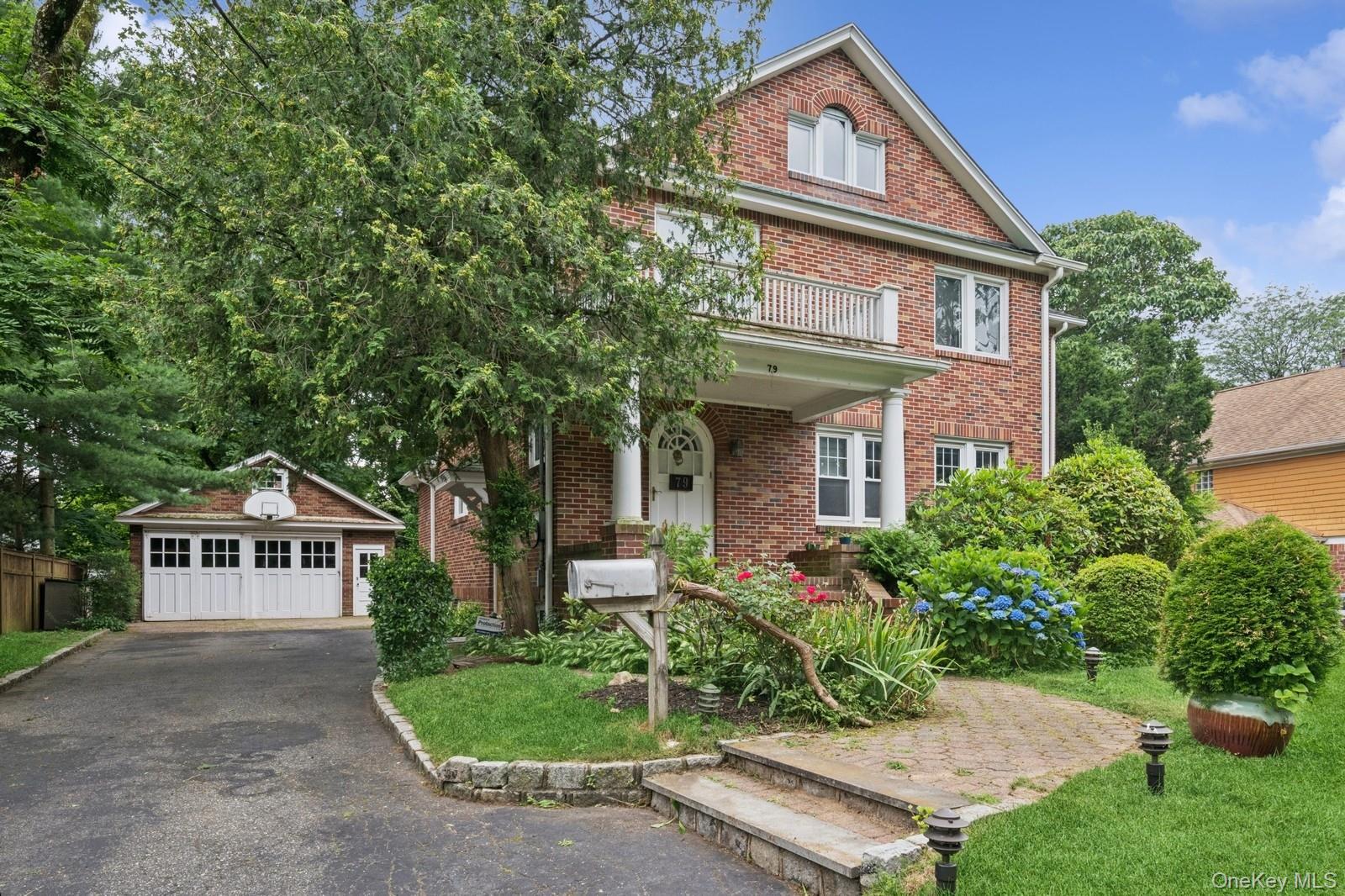 79 Red Ground Road