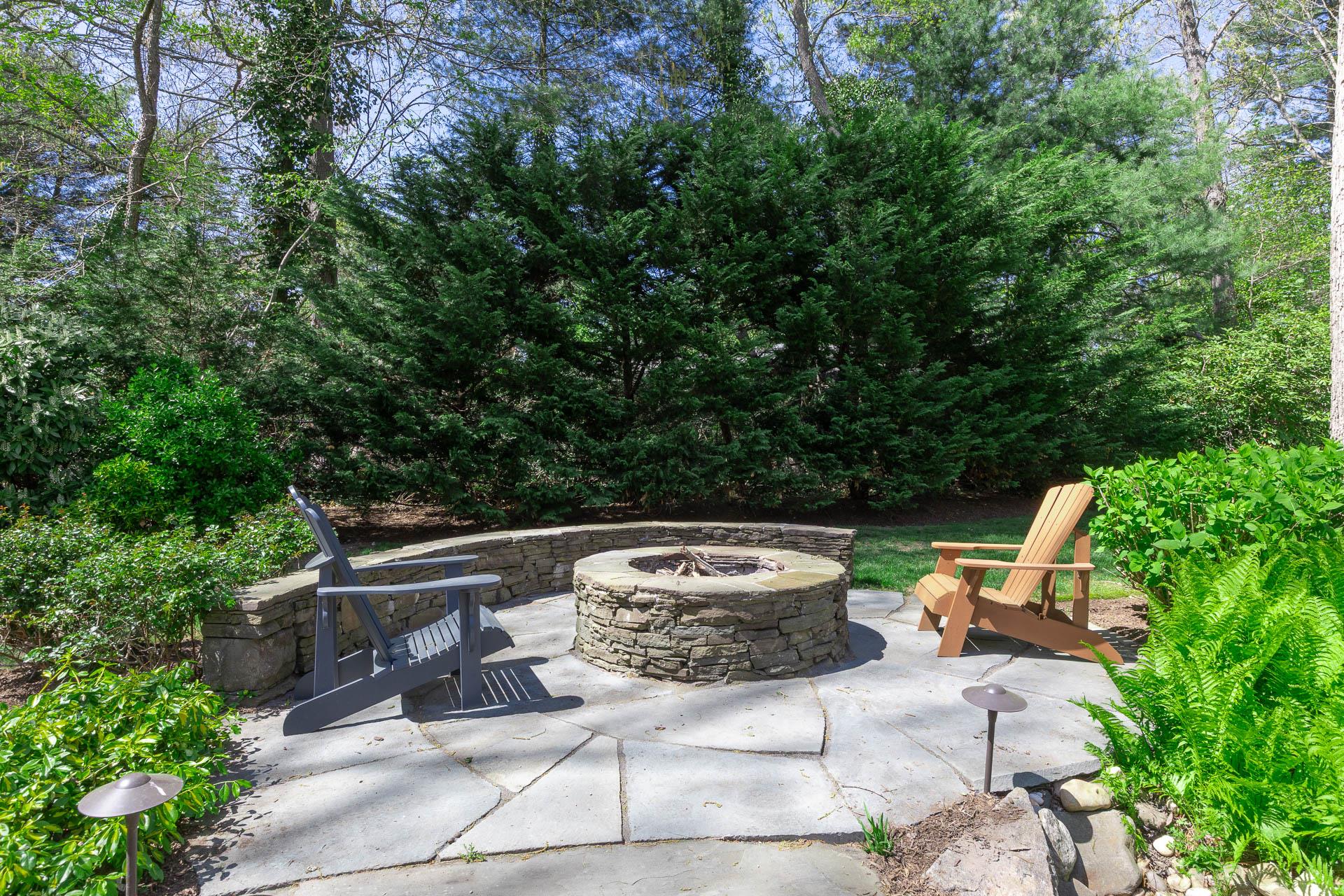 39 W Roundabout Road, Smithtown, Florida image 37