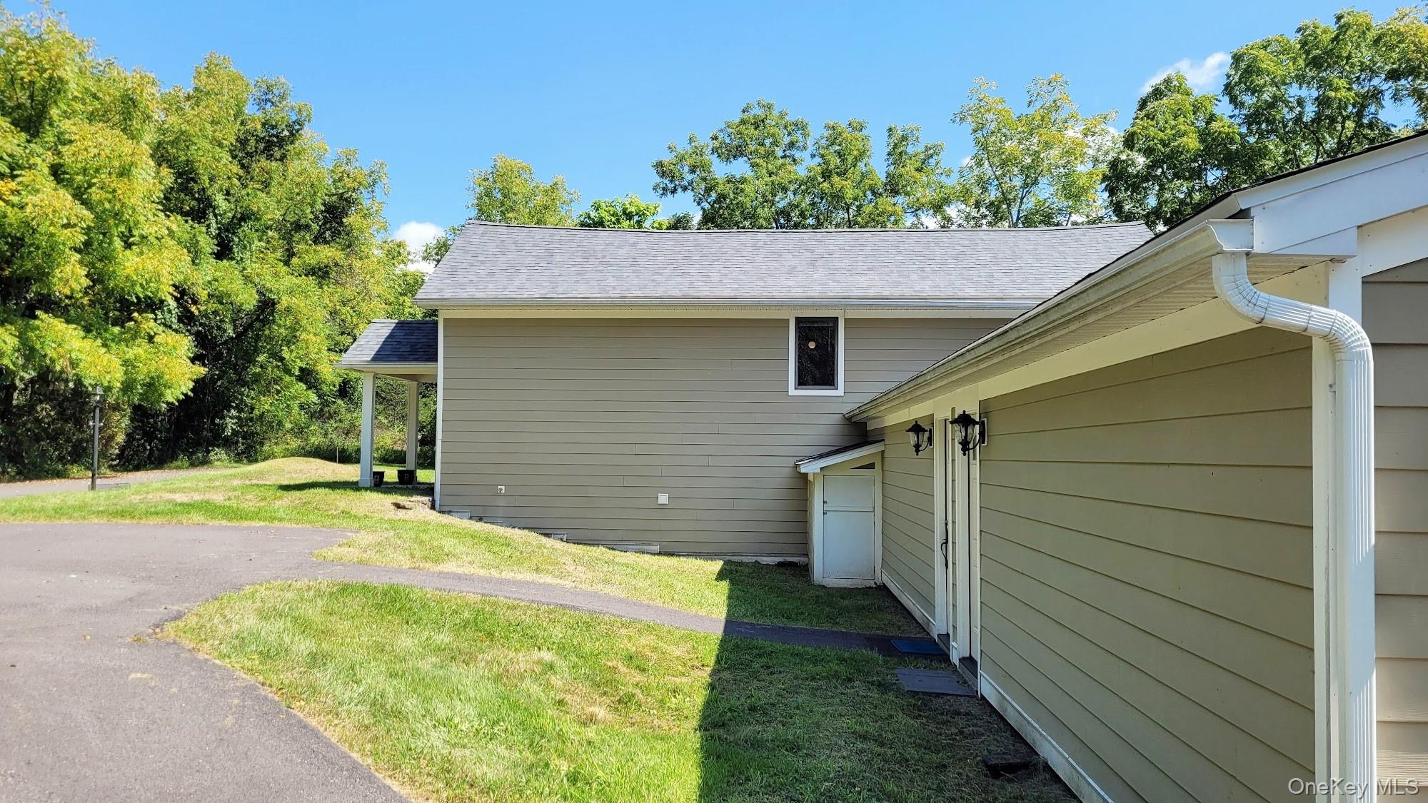 13 Waters Drive