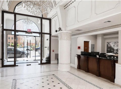 Photo of 63-36 99 street St #4h, Rego Park, NY 11374 (MLS # 1047565)