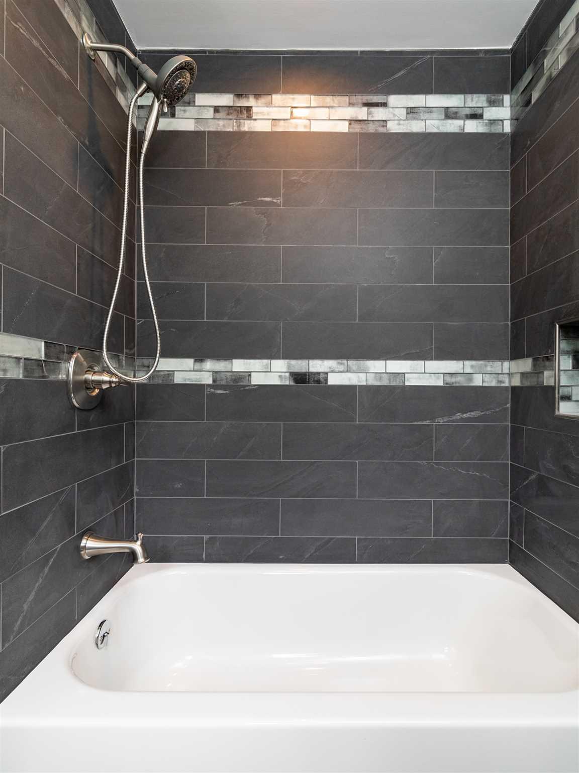 Poughkeepsie, New York 12603, United States, 2 Bedrooms Bedrooms, ,3 BathroomsBathrooms,Residential,Active,376