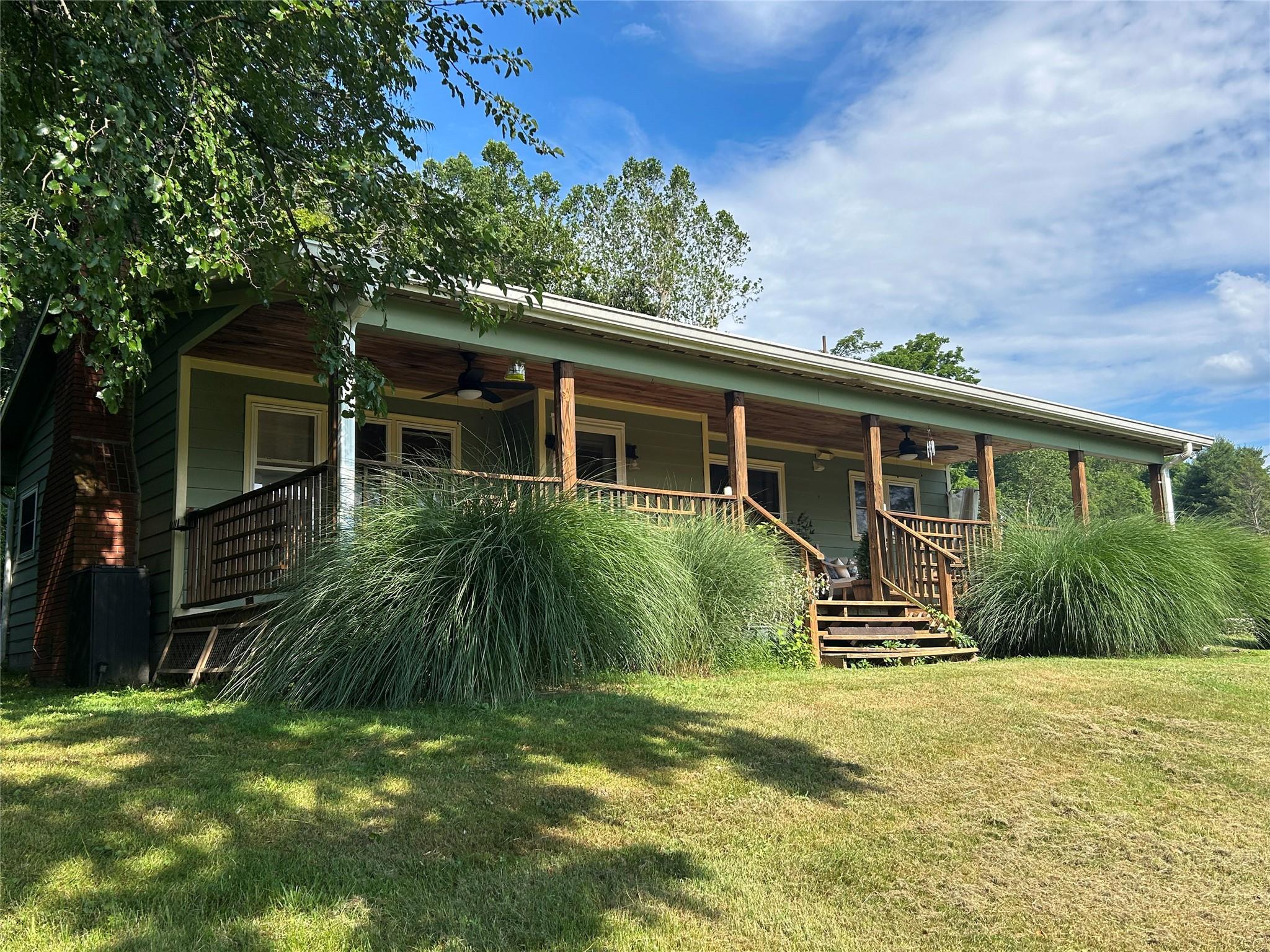 Staatsburg, New York 12580, United States, 2 Bedrooms Bedrooms, ,1 BathroomBathrooms,Residential,Active,163588