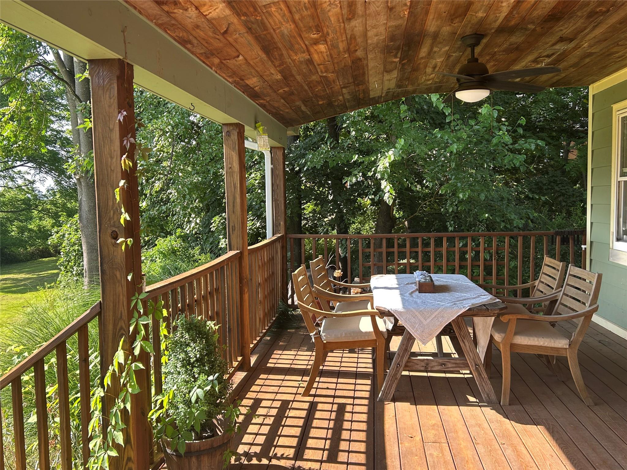 Staatsburg, New York 12580, United States, 2 Bedrooms Bedrooms, ,1 BathroomBathrooms,Residential,Active,163588