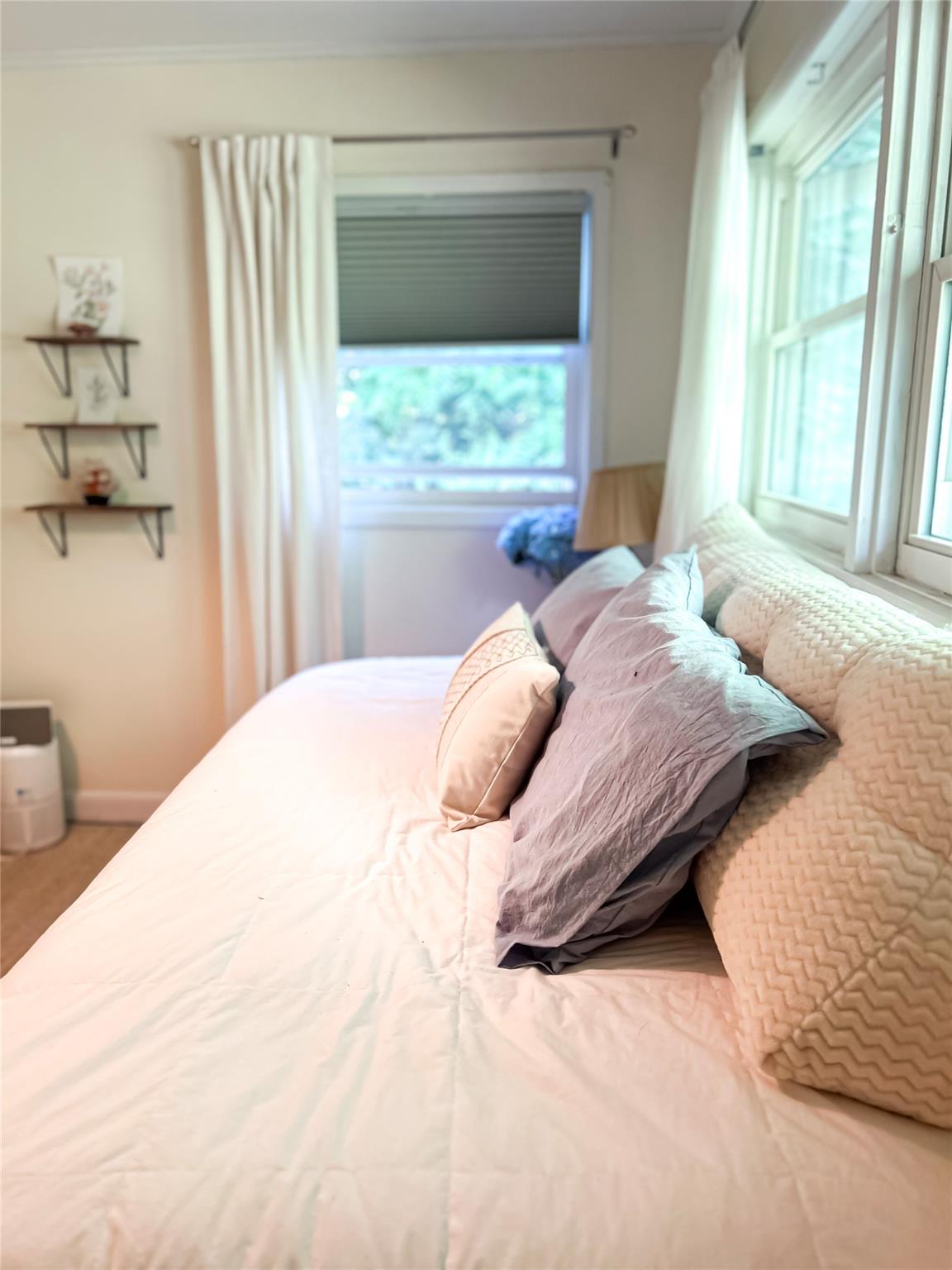 Staatsburg, New York 12580, United States, 2 Bedrooms Bedrooms, ,1 BathroomBathrooms,Residential,Active,163588