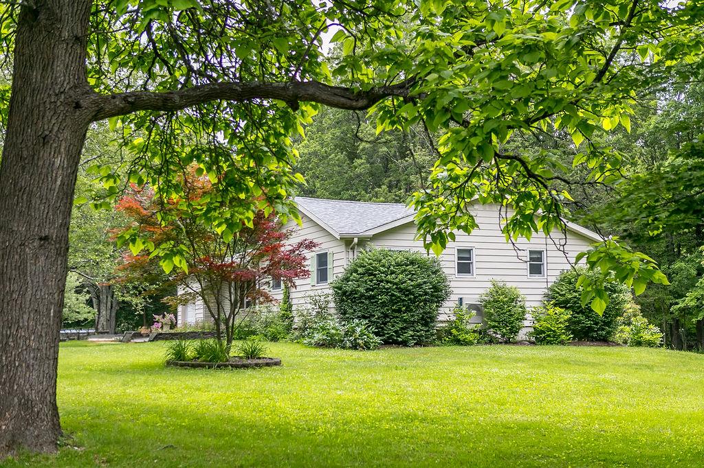 4 Mary Ann Avenue
