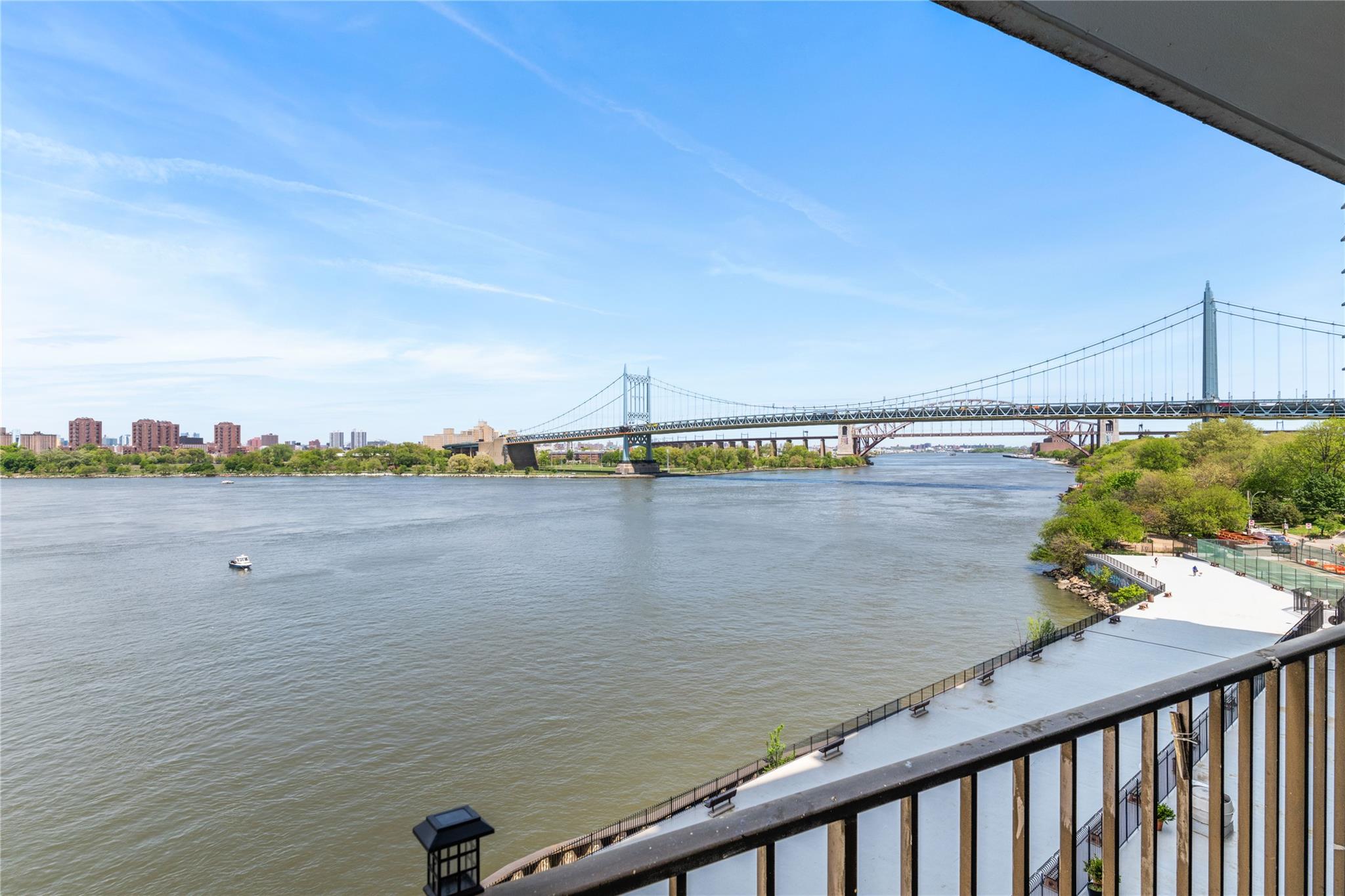 25-40 Shore Blvd Blvd #6M, Astoria, New York image 6