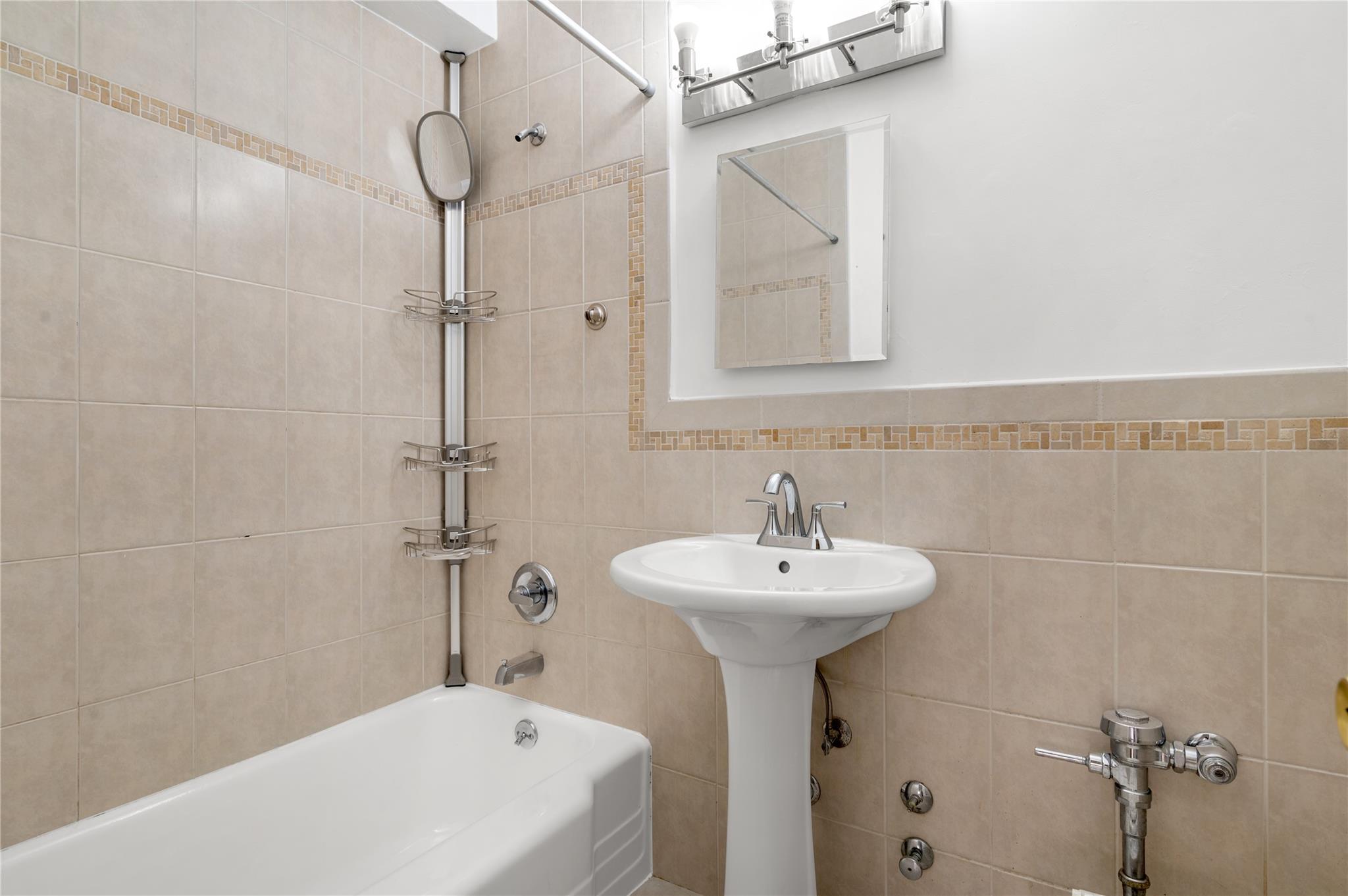 3 Sadore Lane #1K, Yonkers, New York image 11