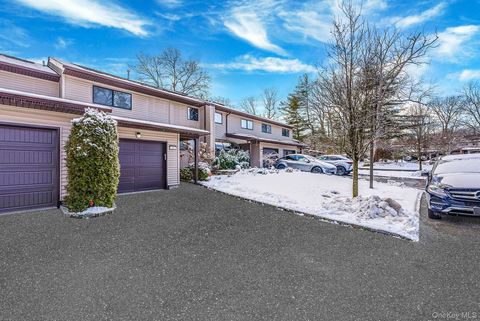 Photo of 105 Northgate Circle, Melville, NY 11747 (MLS # 960662)