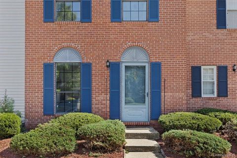 Condo For Sale - 19 Moore Lane #11B<br/> Washingtonville, NY 10992