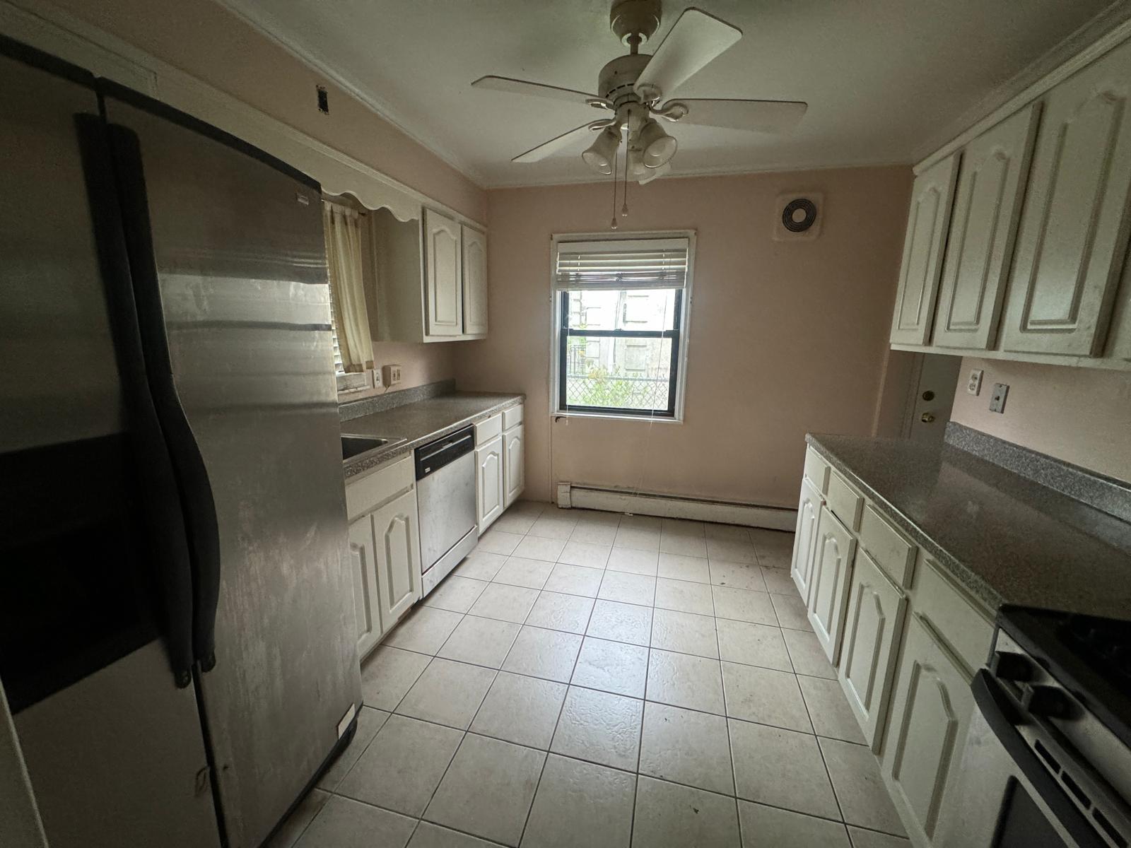 548 S 10th Avenue, Mount Vernon, New York image 9