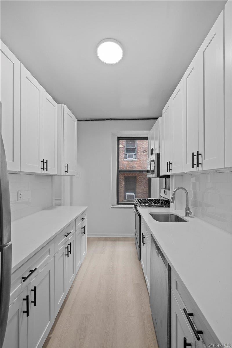 109 Seaman Avenue 4C