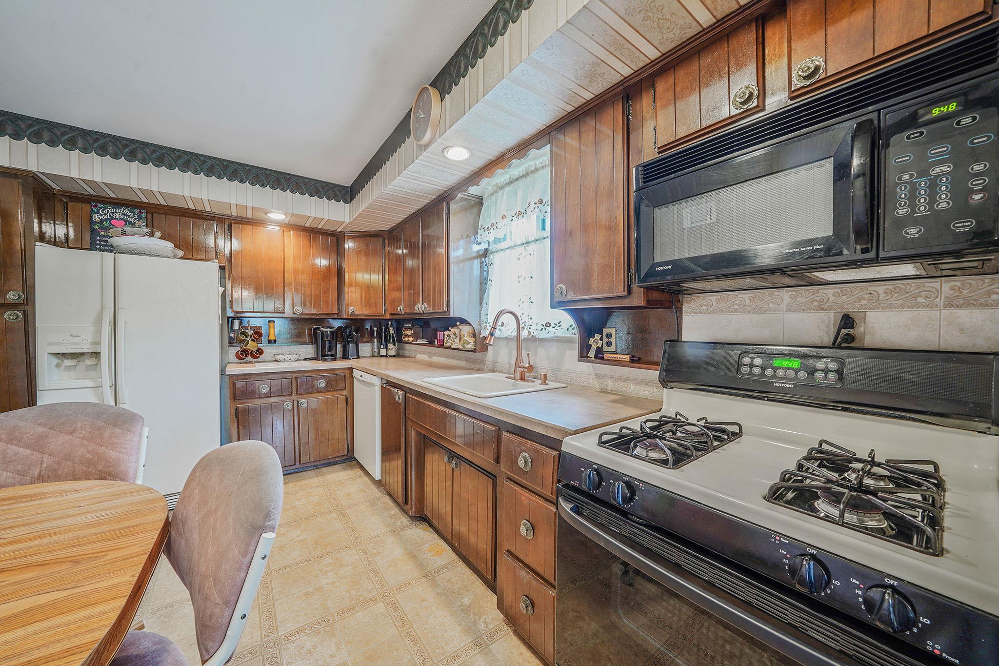 47-04 167 Street, Flushing, New York image 6