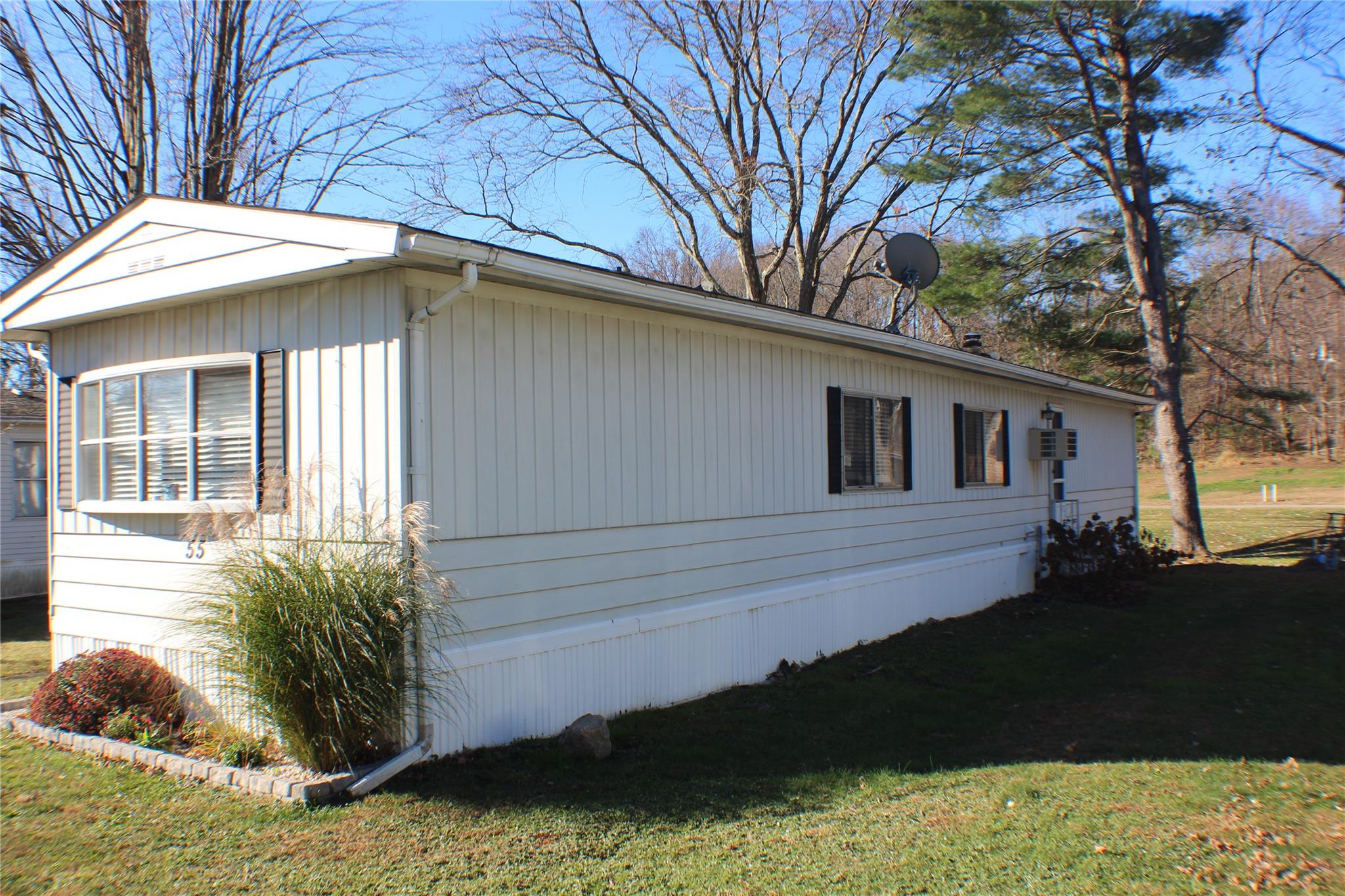 55 Water Loop Loop, Pleasant Valley, New York image 3