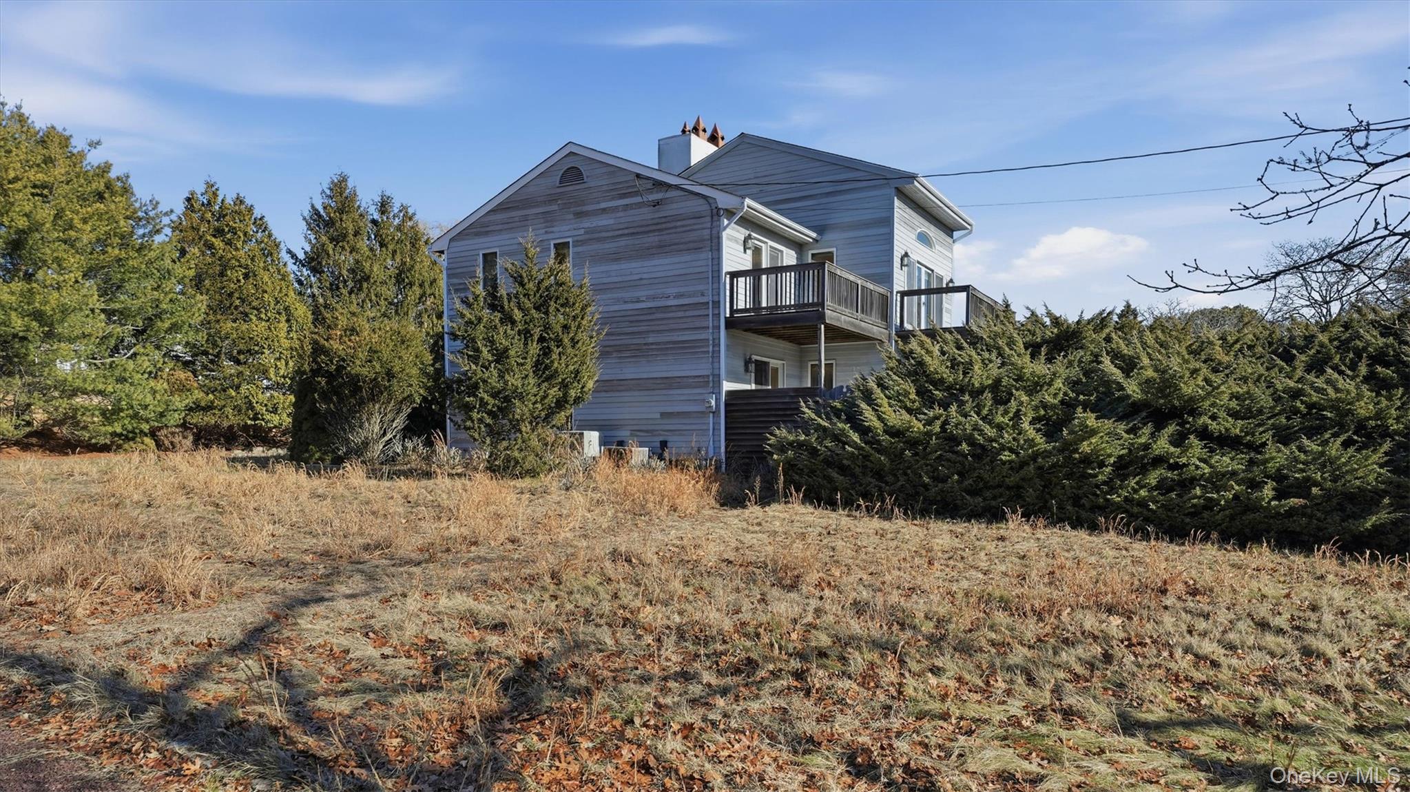 103 Middle Pond Road